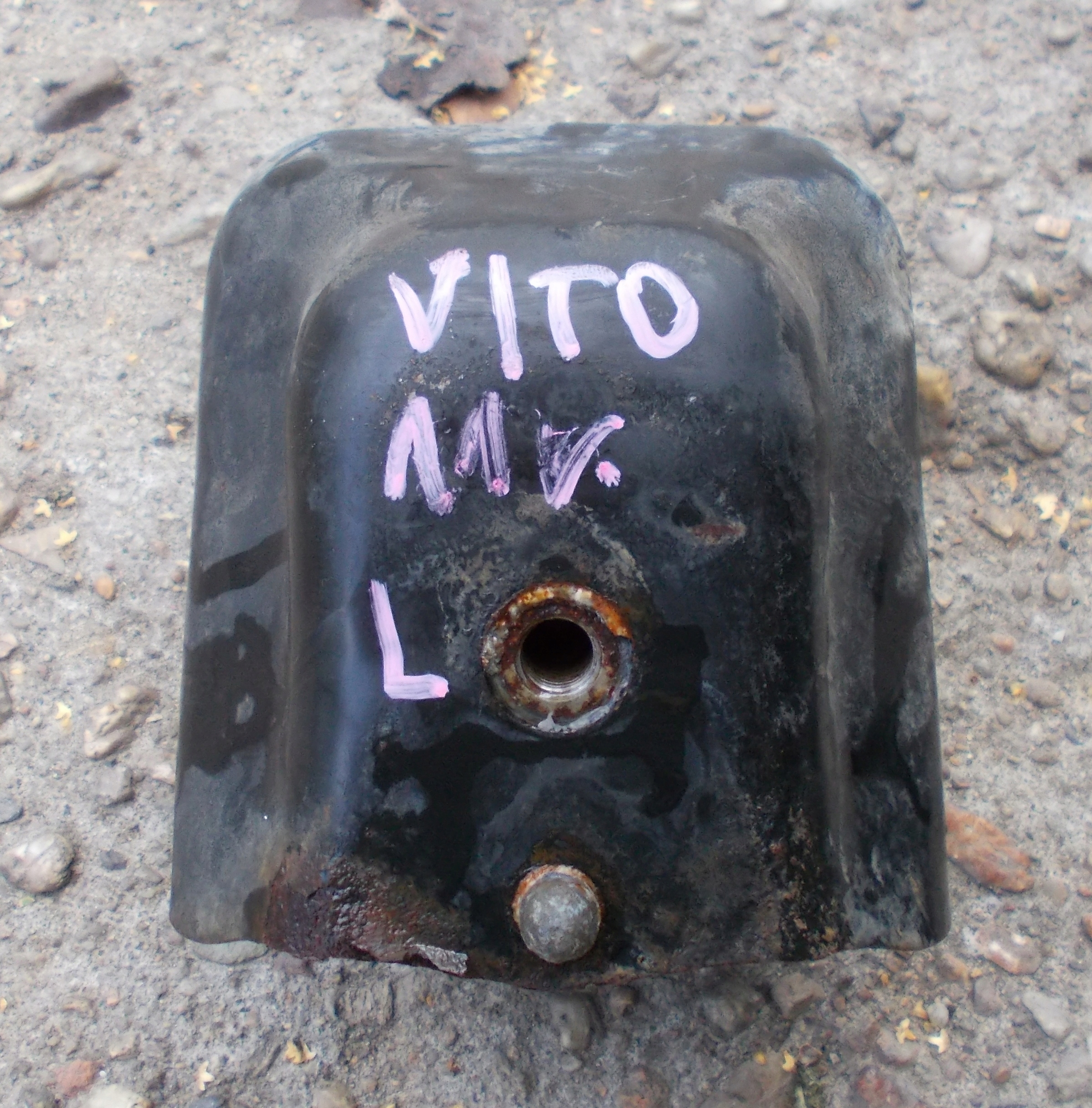 MERCEDES VITO W639 2.2 CDI 11R engine mount left A9062411313