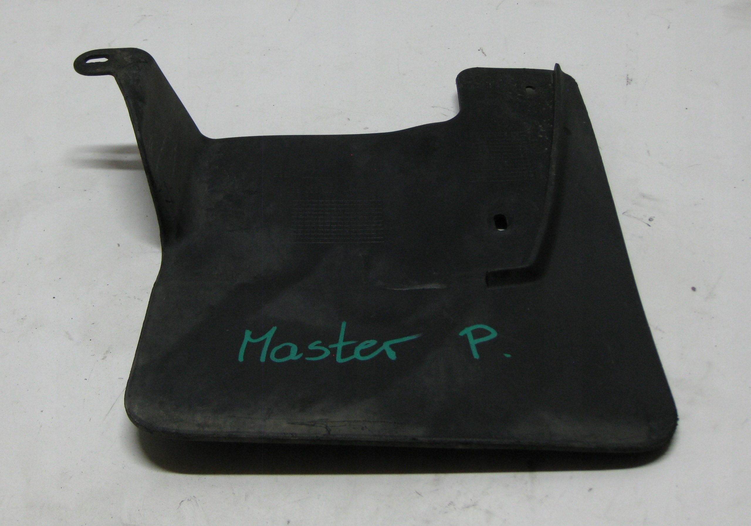 RENAULT MASTER III LIFT mudguard flap right front 638500003R