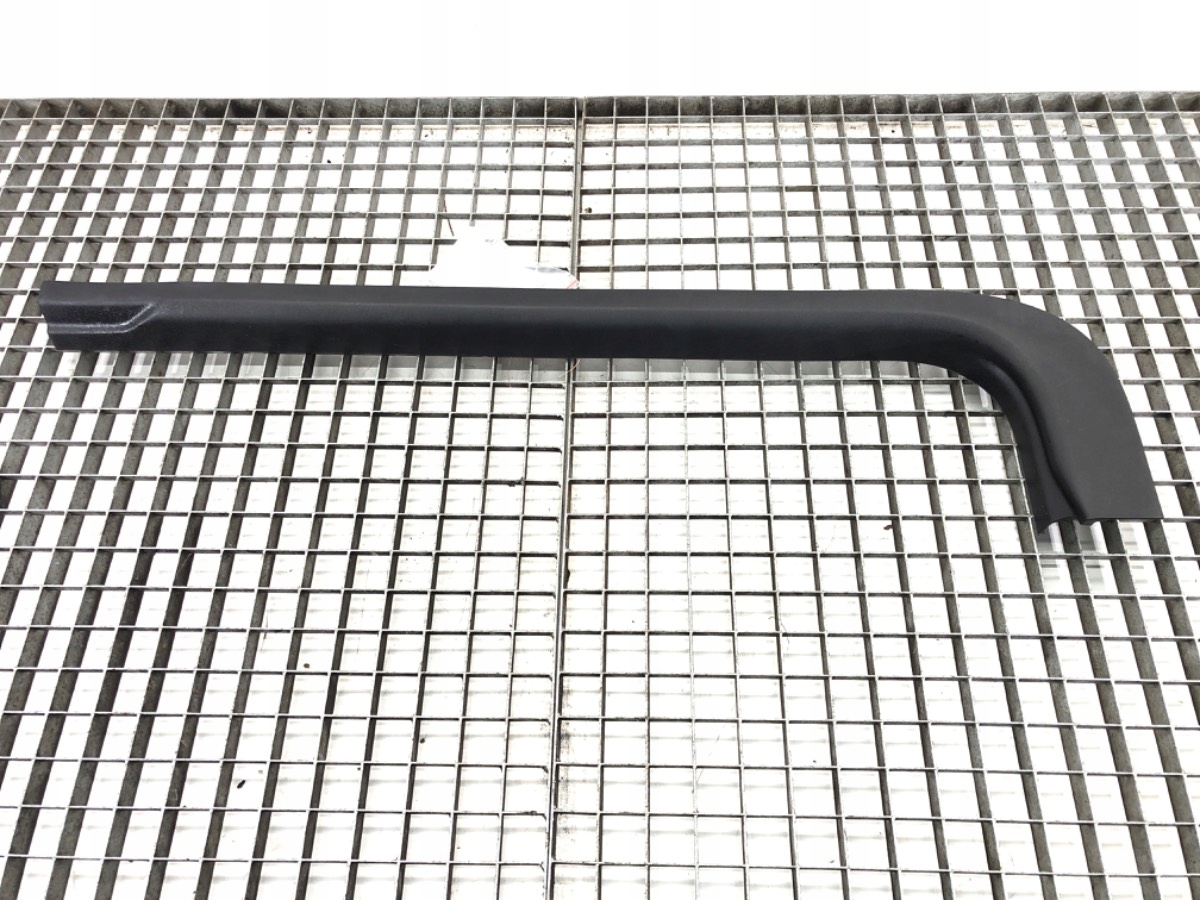 LISTWA PROGOWA PRAWA CHEVROLET CAMARO 15-22