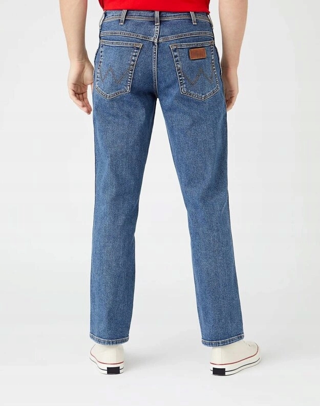 Pánské jednoduché džínové kalhoty Wrangler Texas Stonewash W12133010 32/32