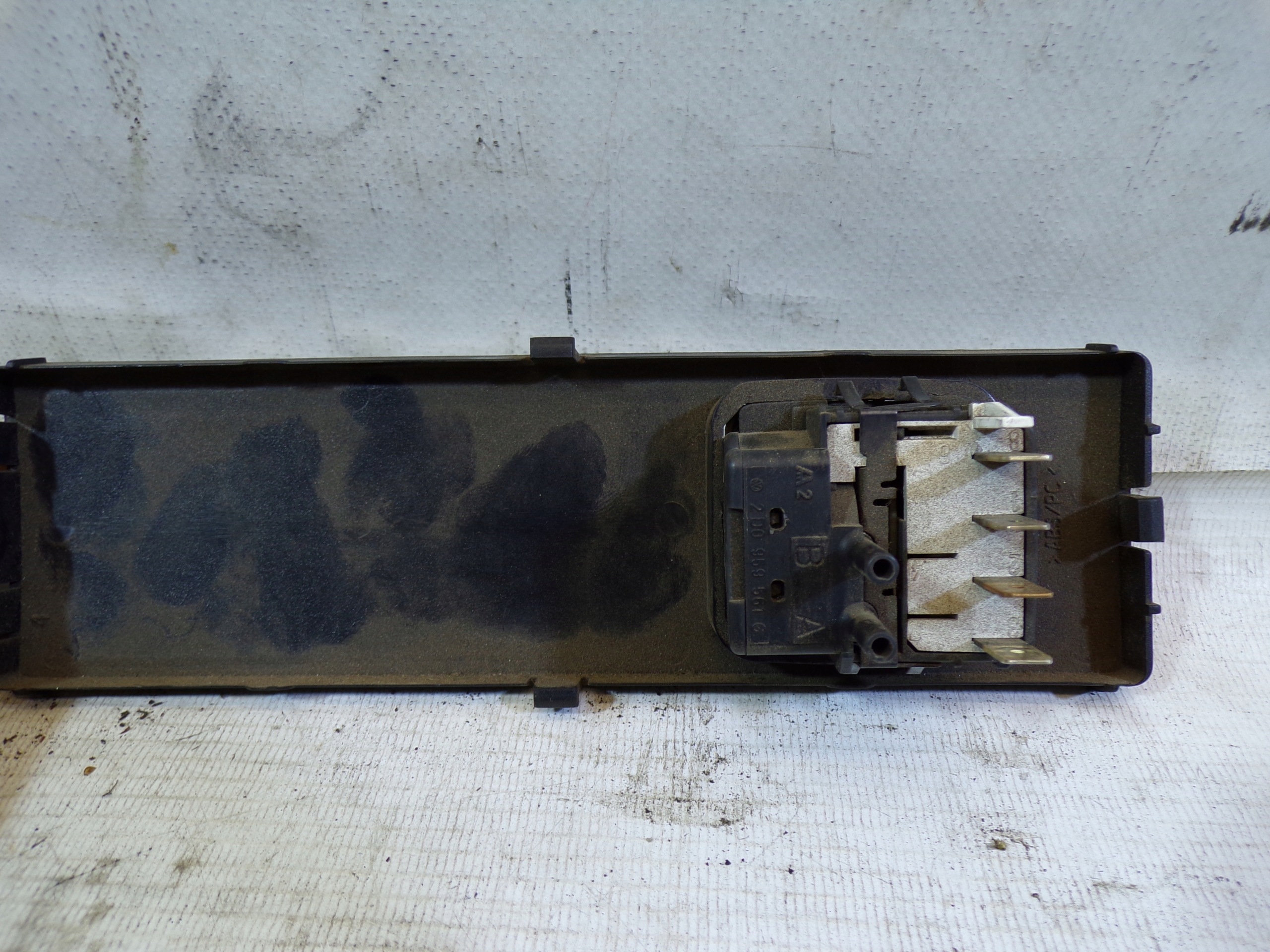 switch control of the lights VOLKSWAGEN LT 35 2D0959561G (1)