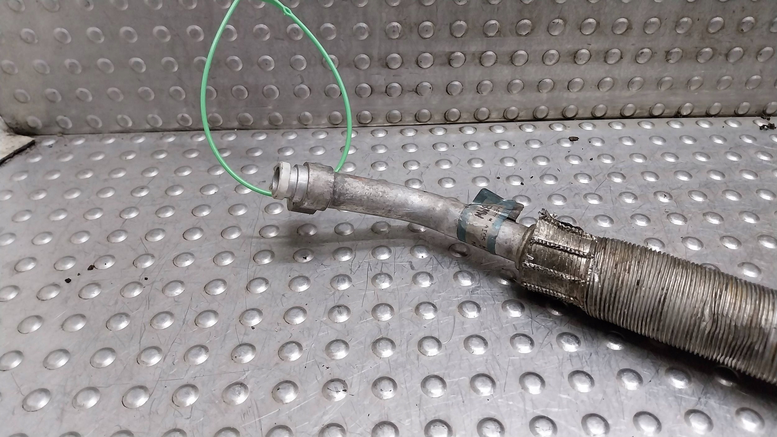 prijenos klimatizacije 6902048 BMW E39 2.0 D