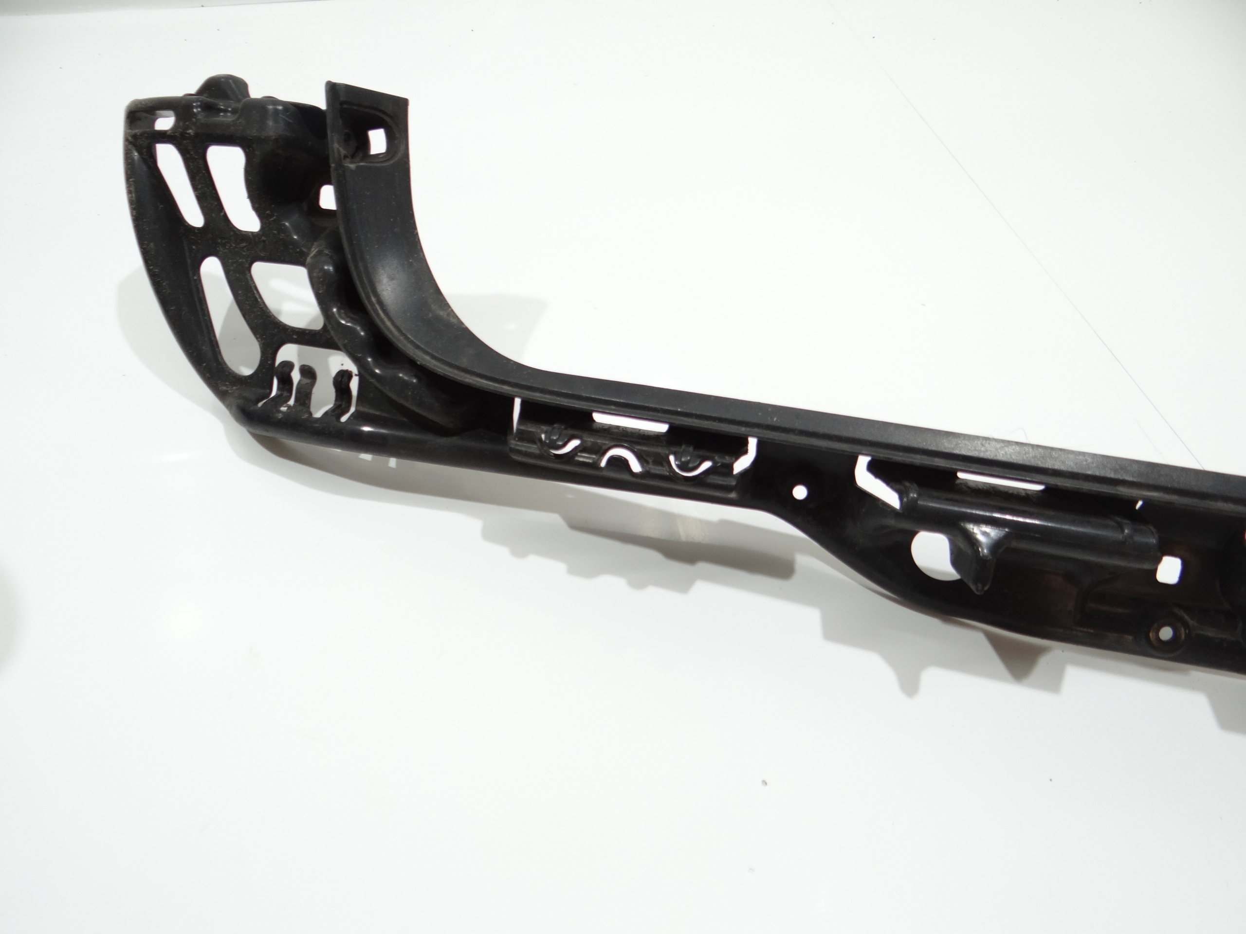 holder bumper bracket rear part BMW 5 E61 M PAKIET 7060797