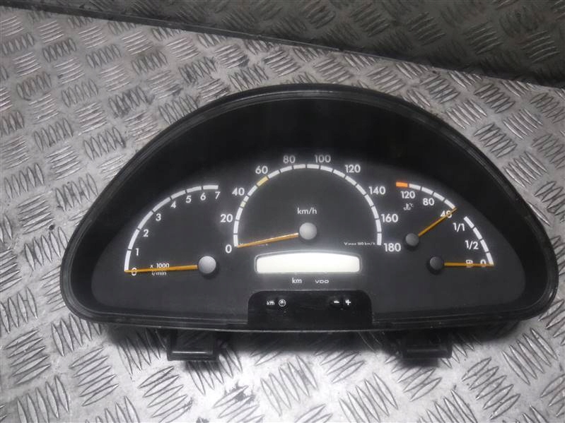 A0014466421 - ЗУСТРІЧНИЙ ГОДИННИК MERCEDES SPRINTER 308 CDI