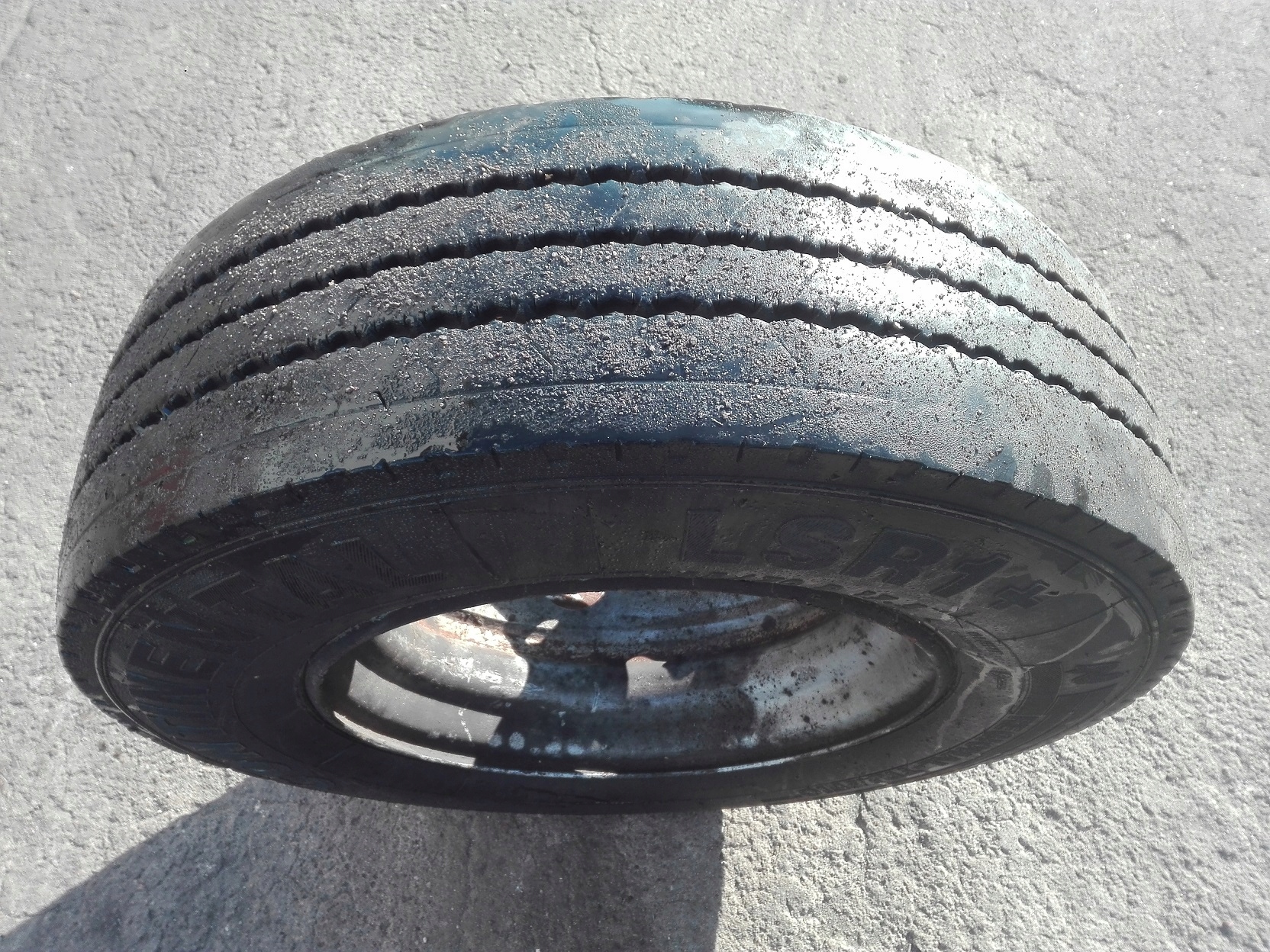 OPONA PRZEDNIA CONTINENTAL LRS1+245/70R17.5 Marka Continental