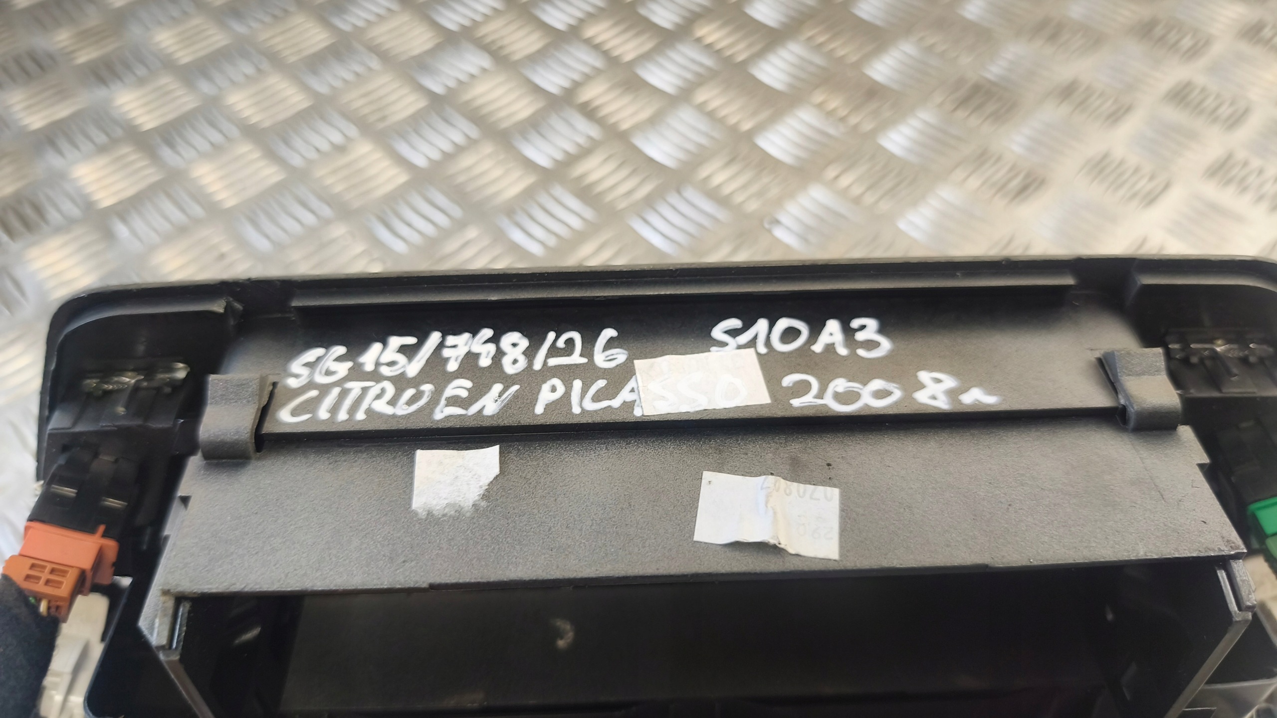 grid air conditioning devices central CITROEN PICASSO C4 2008r 303845