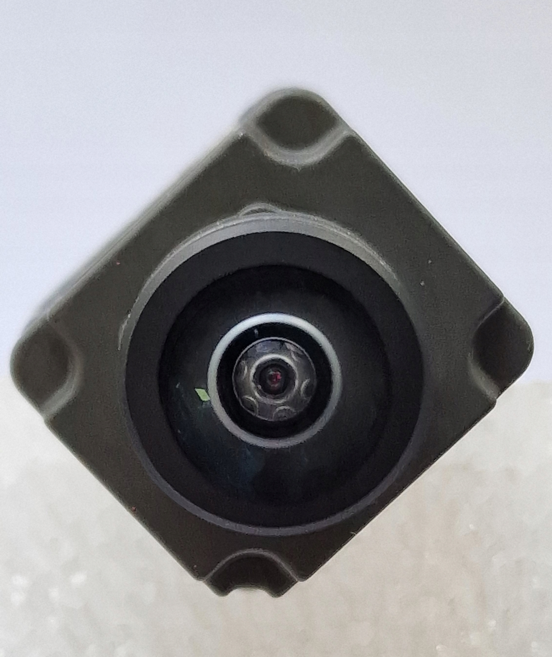 VW AUDI SKODA SEAT KAMERA PRZÓD 5Q0980546A TIGUAN II ARTEON PASSAT Producent części Volkswagen OE