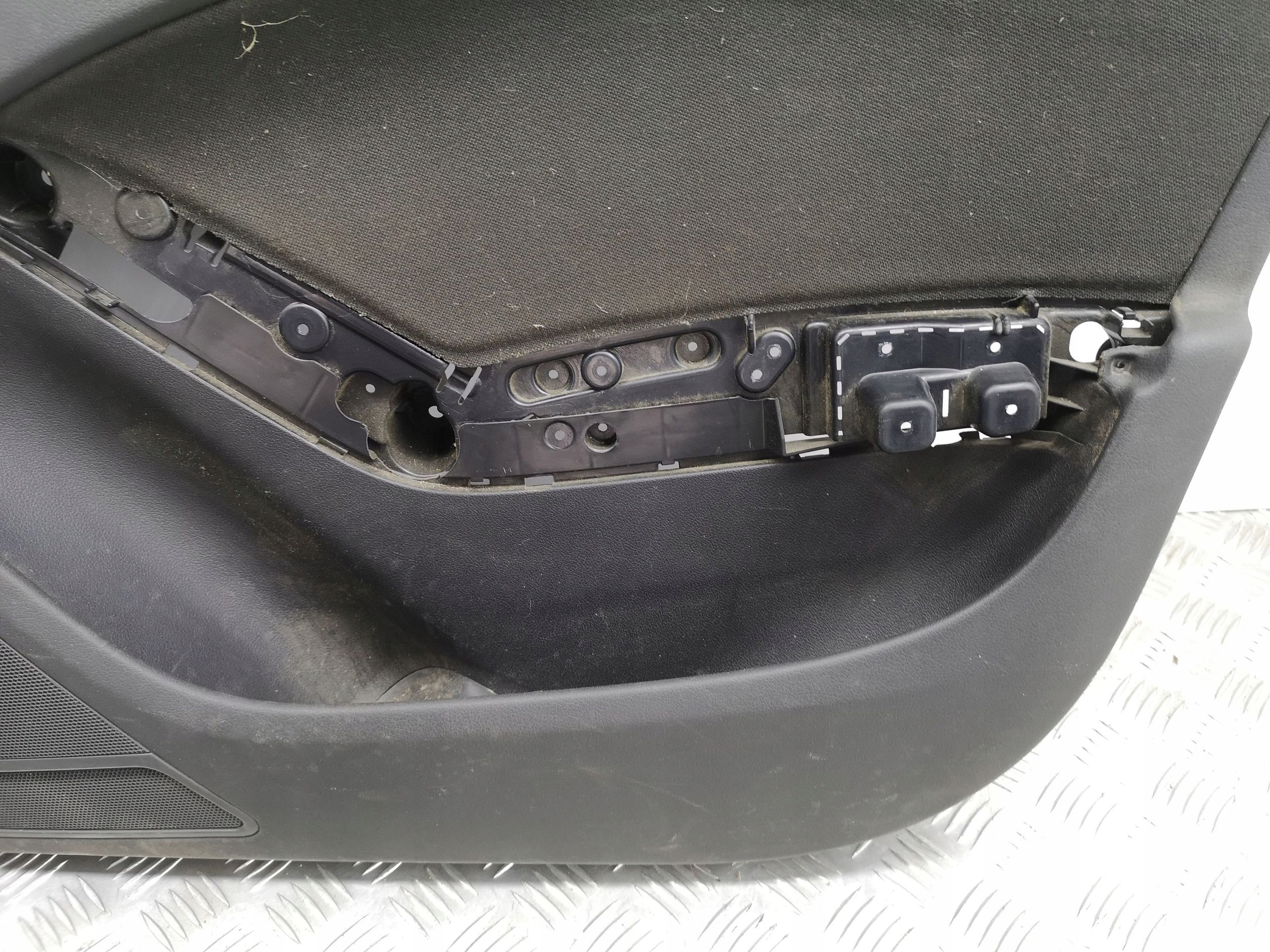 обивка карта дверная Audi OE 8K1867106