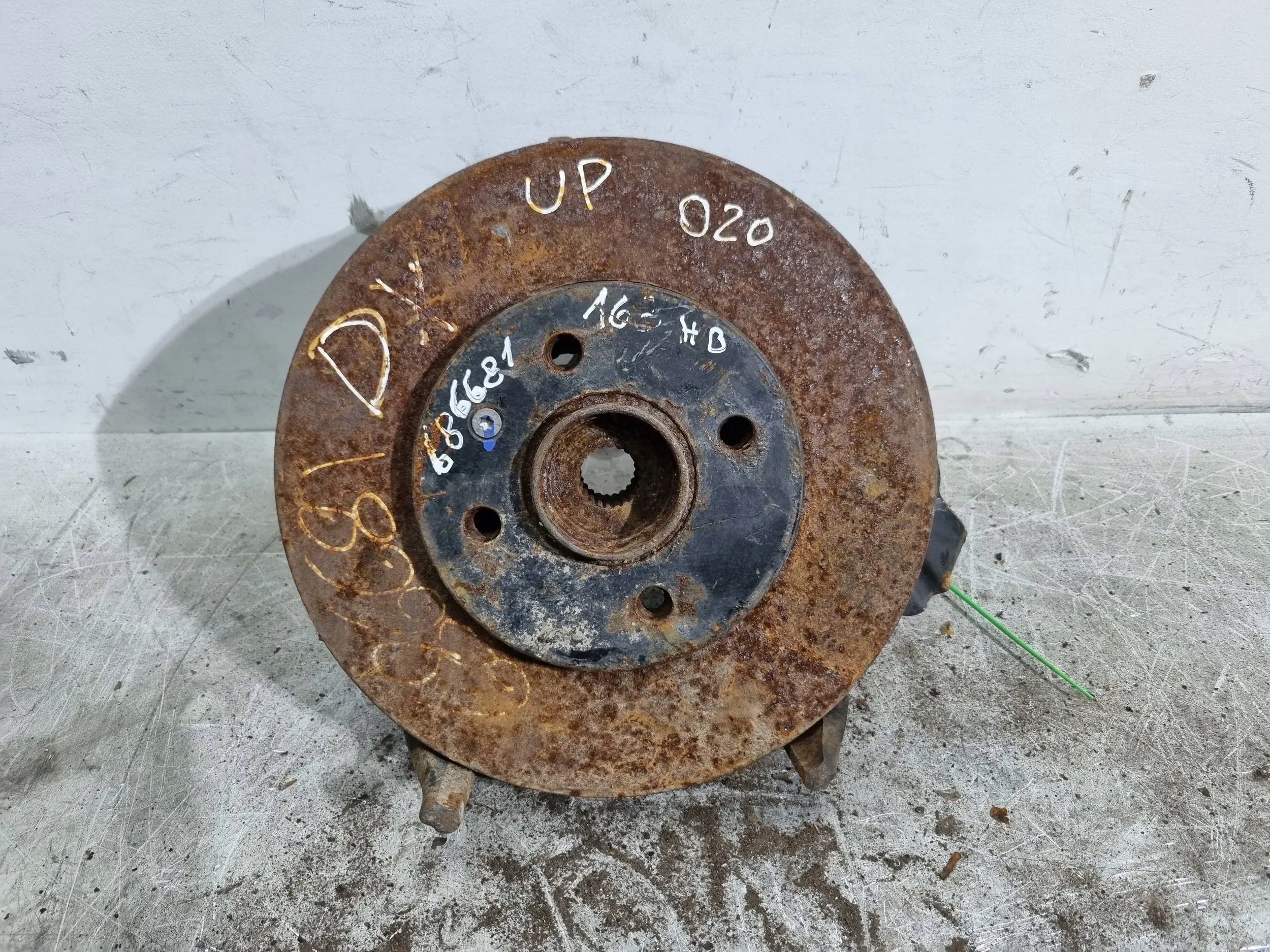 swing front right 1S0407256C VW UP CITIGO