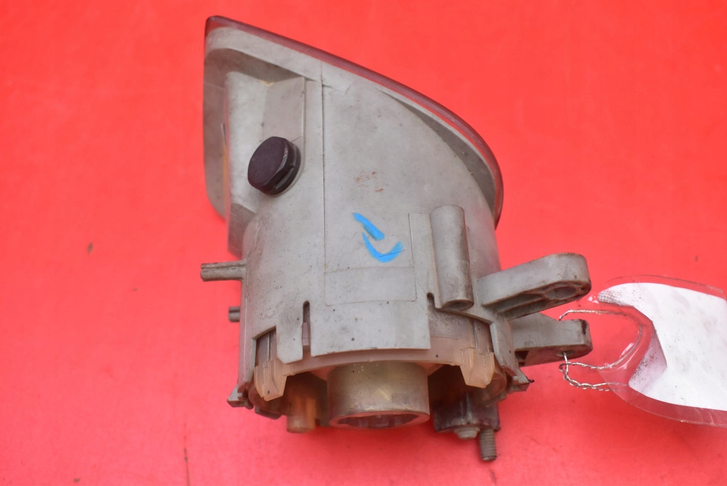 fog light right front front 30698630 VOLVO V50 1 and 03-11