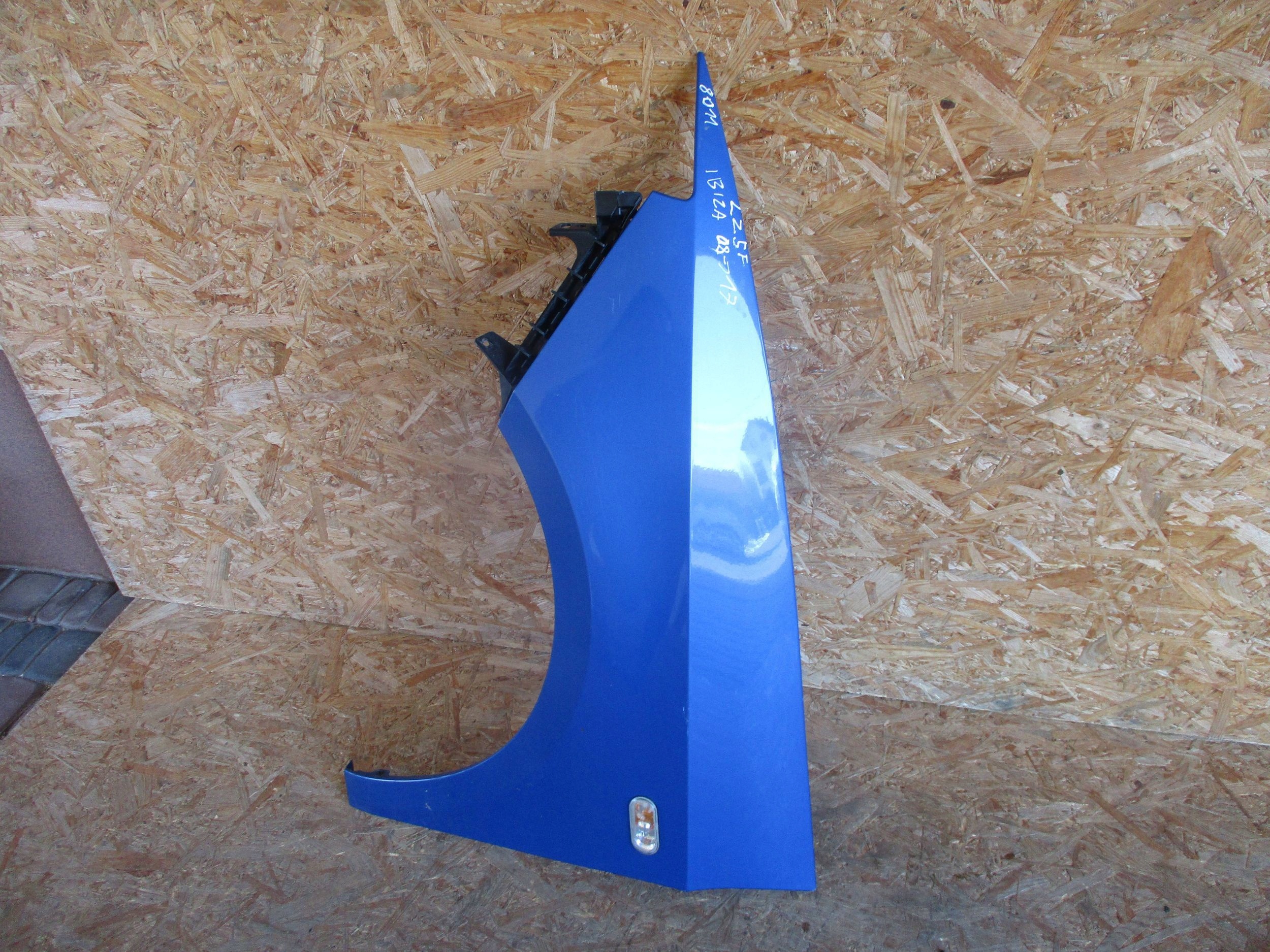 fender front front left SEAT IBIZA 6J 08-17
