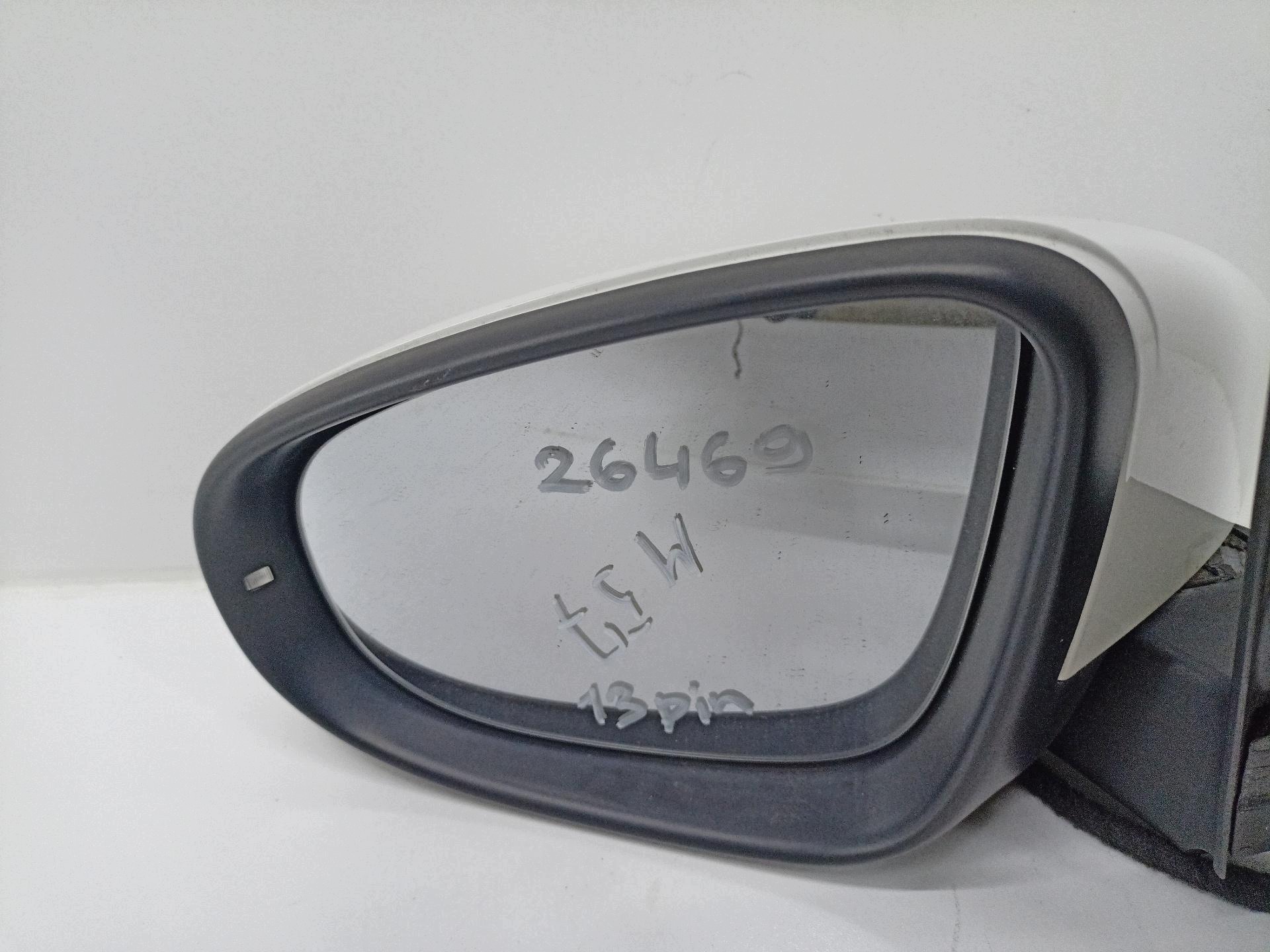mirror exterior left side Volkswagen Touran 1 2nd facelift 2011