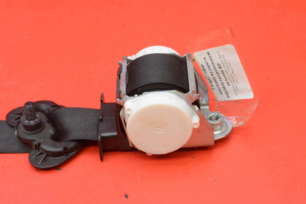 tension belt safety right front EU 9117220 BMW E87 07-12