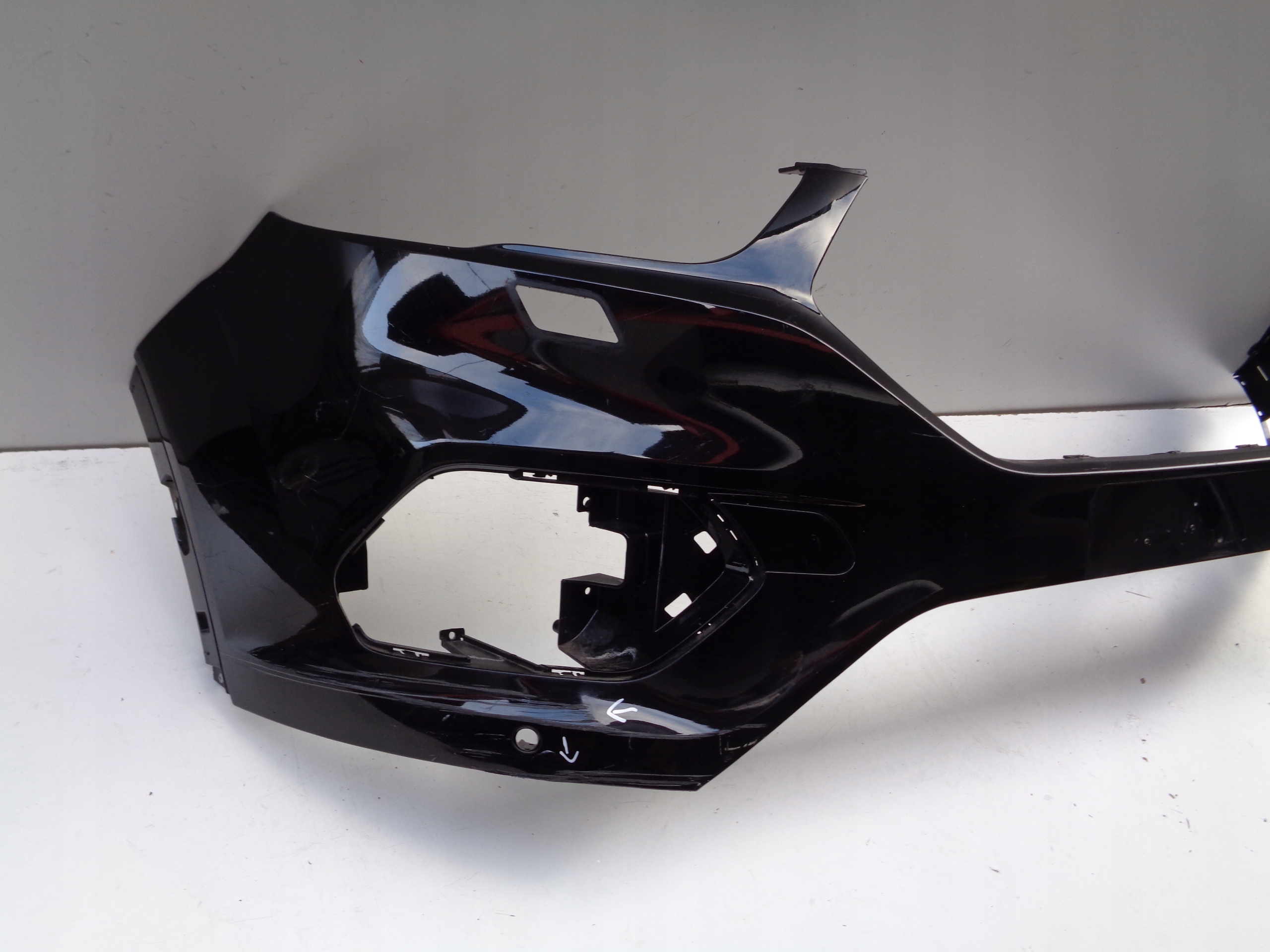 front bumper OPEL VIVARO B 14- NR 47316