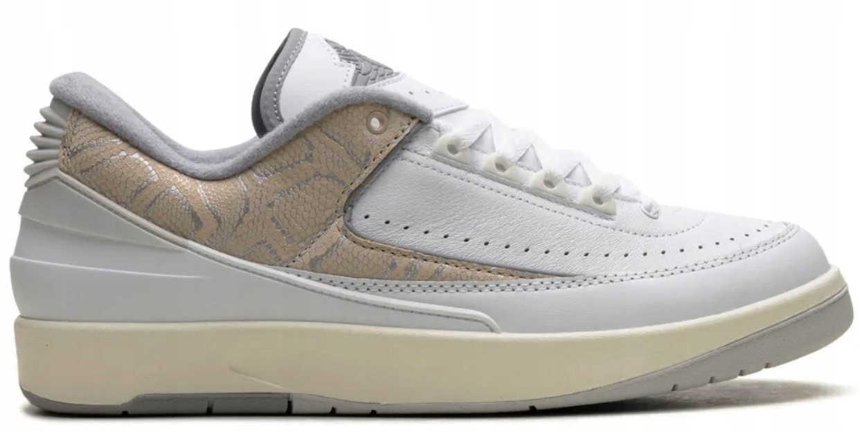 Nové Tenisky Nike Air Jordan 2 Retro Low velikost 43 originální