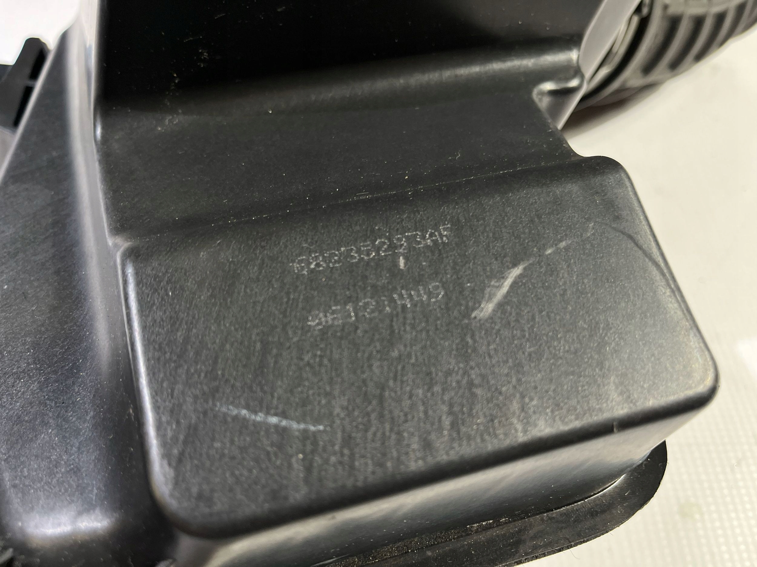 Gehäuse filter luft rezonator rohr dolotu Chrysler Pacifica 2021