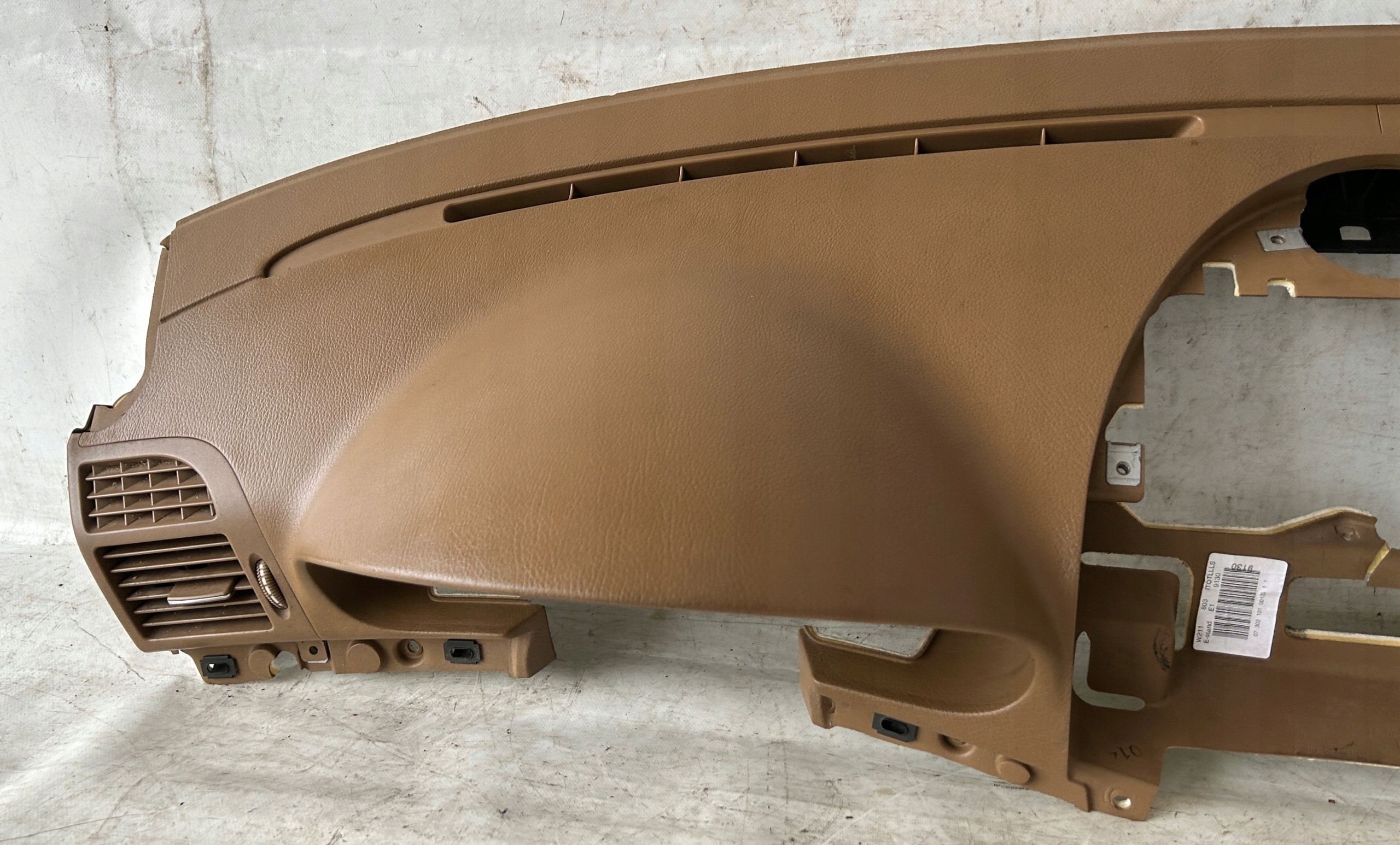 dashboard console PULPIT MERCEDES E-KLASA 211