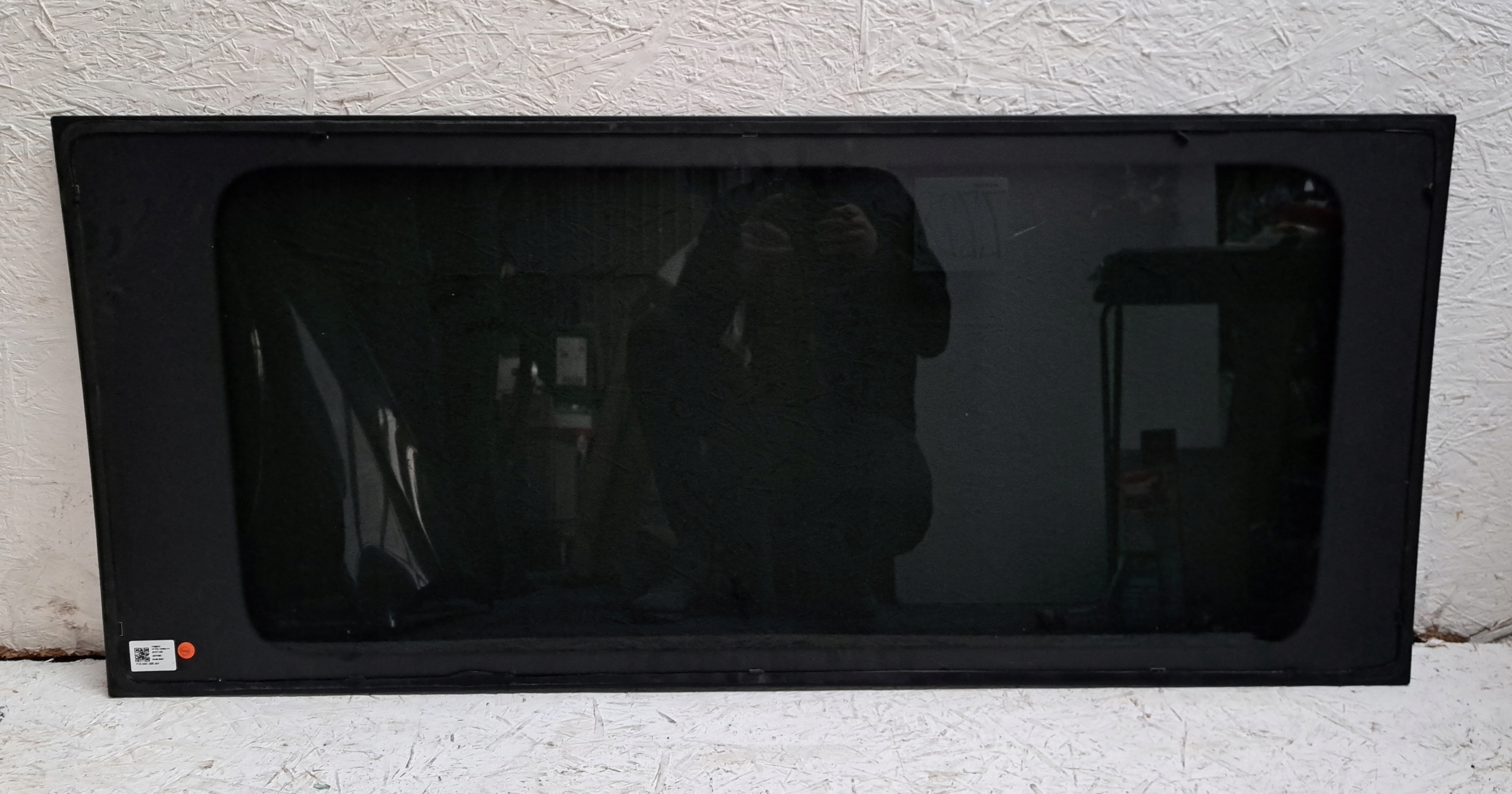 SZYBA BOCZNA PRAWA 2 POLE CRAFTER II 7C0845306AH Producent części Volkswagen OE