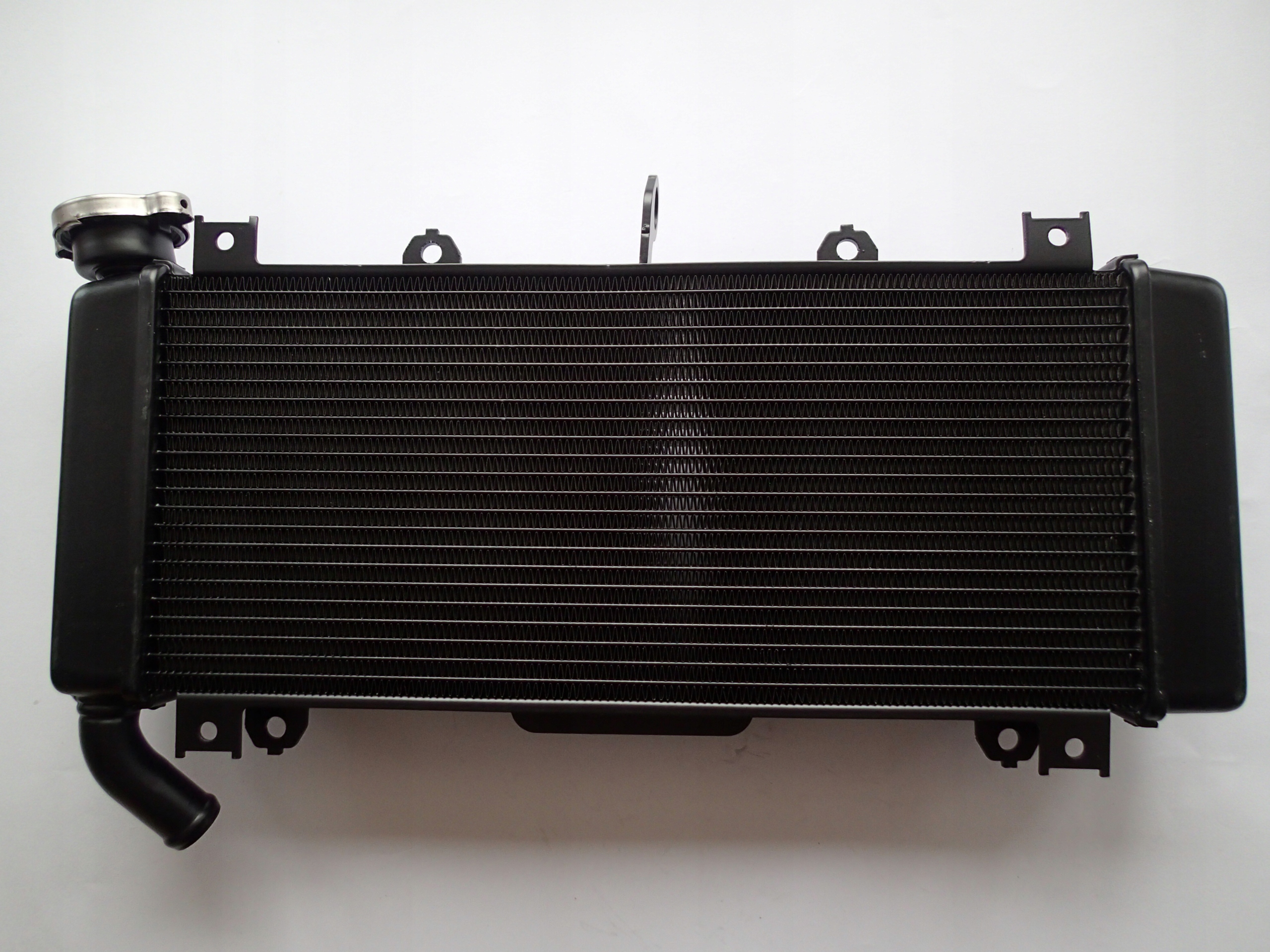 Nový chladič Kawasaki Z650 Z650 17-26r