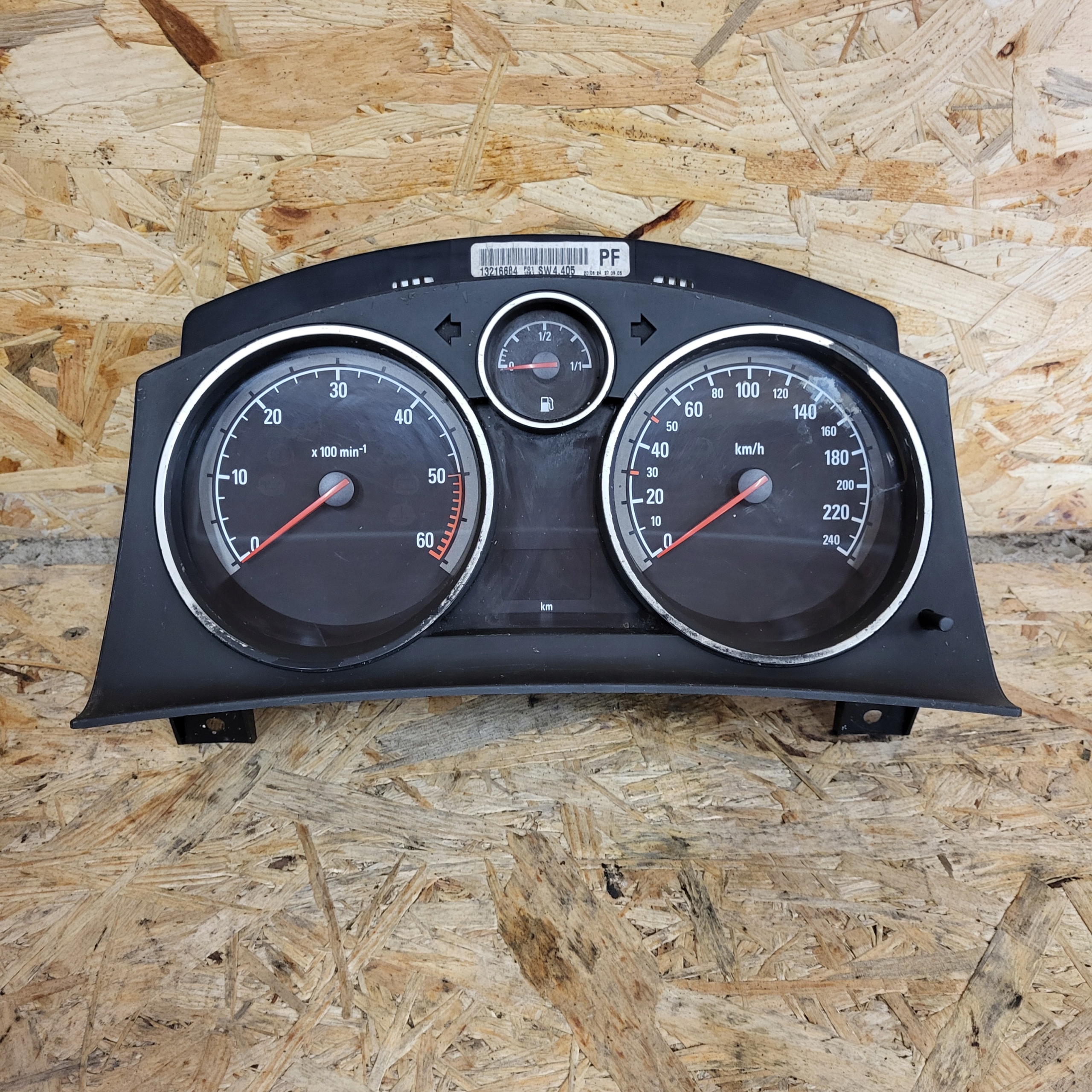 OPEL ASTRA H III dials dials 13216684