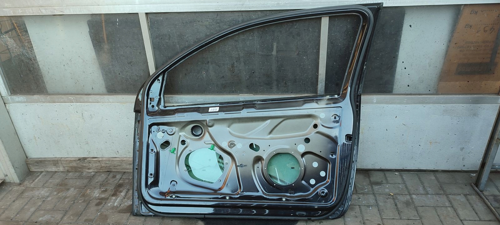 door front front right VW Golf V 1,6 MPI LC9Z