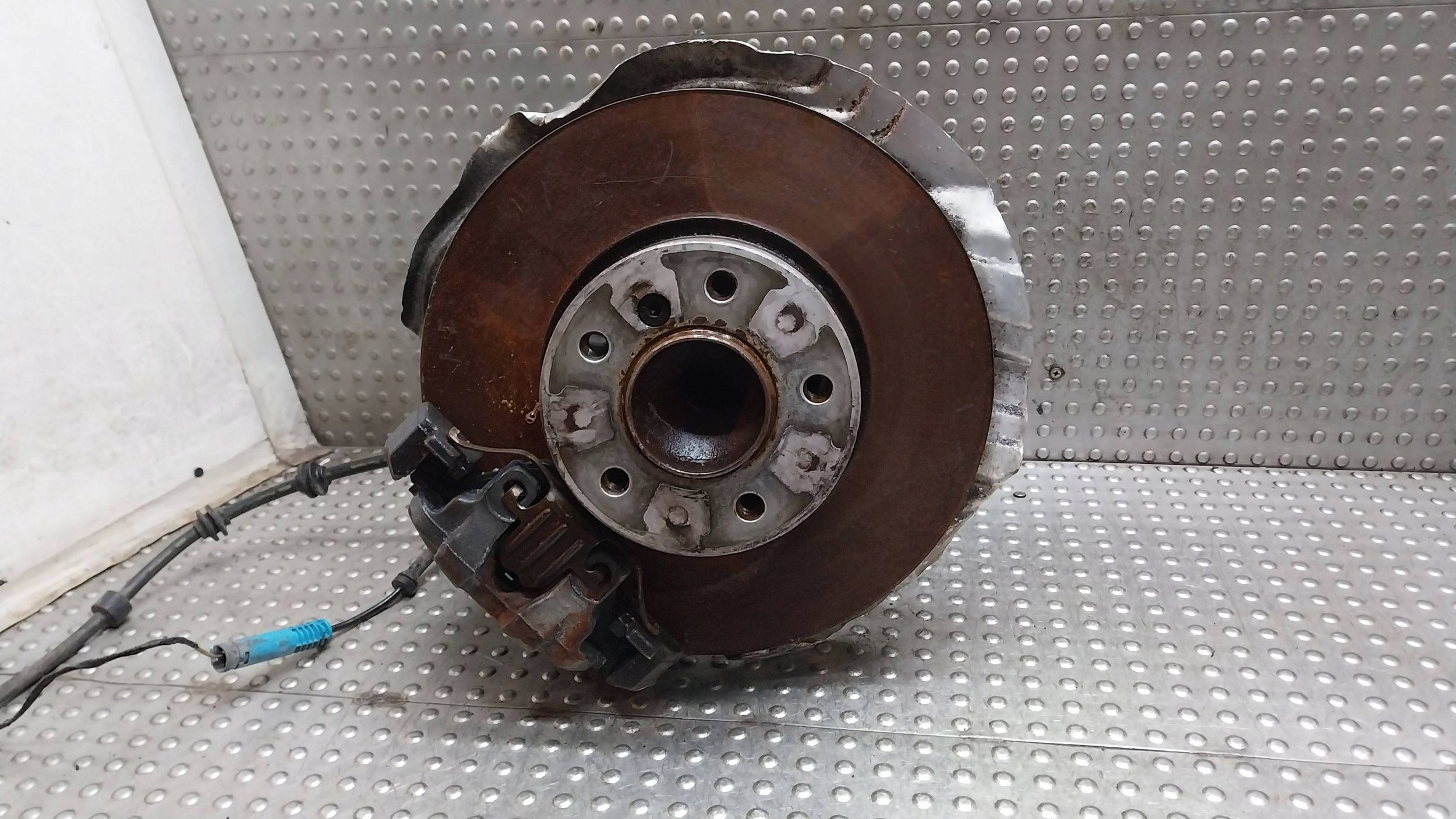 otoč čepu třmen pravý předek KPL 6784866 BMW X1 E84 SDRIVE