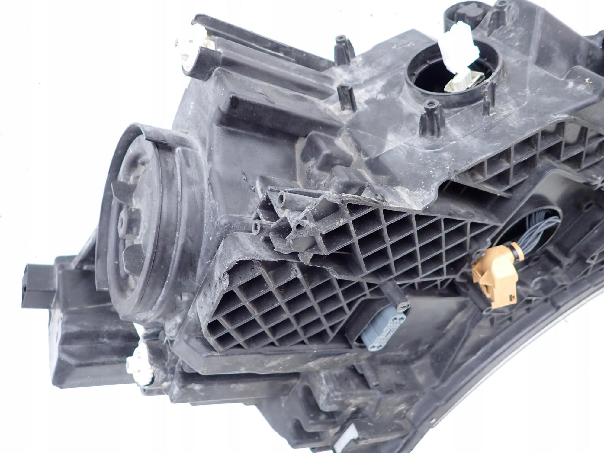 SKODA SUPERB III 3 15-19 light front front left