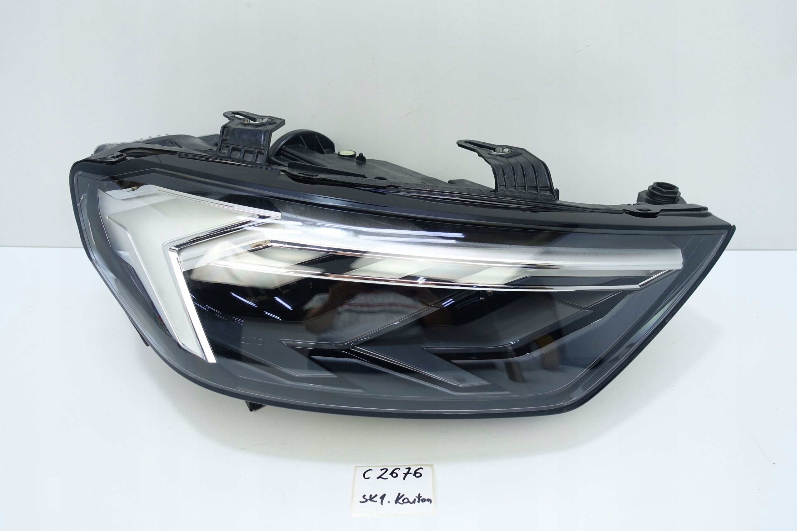light right front front FULL LED AUDI A1 II 82A