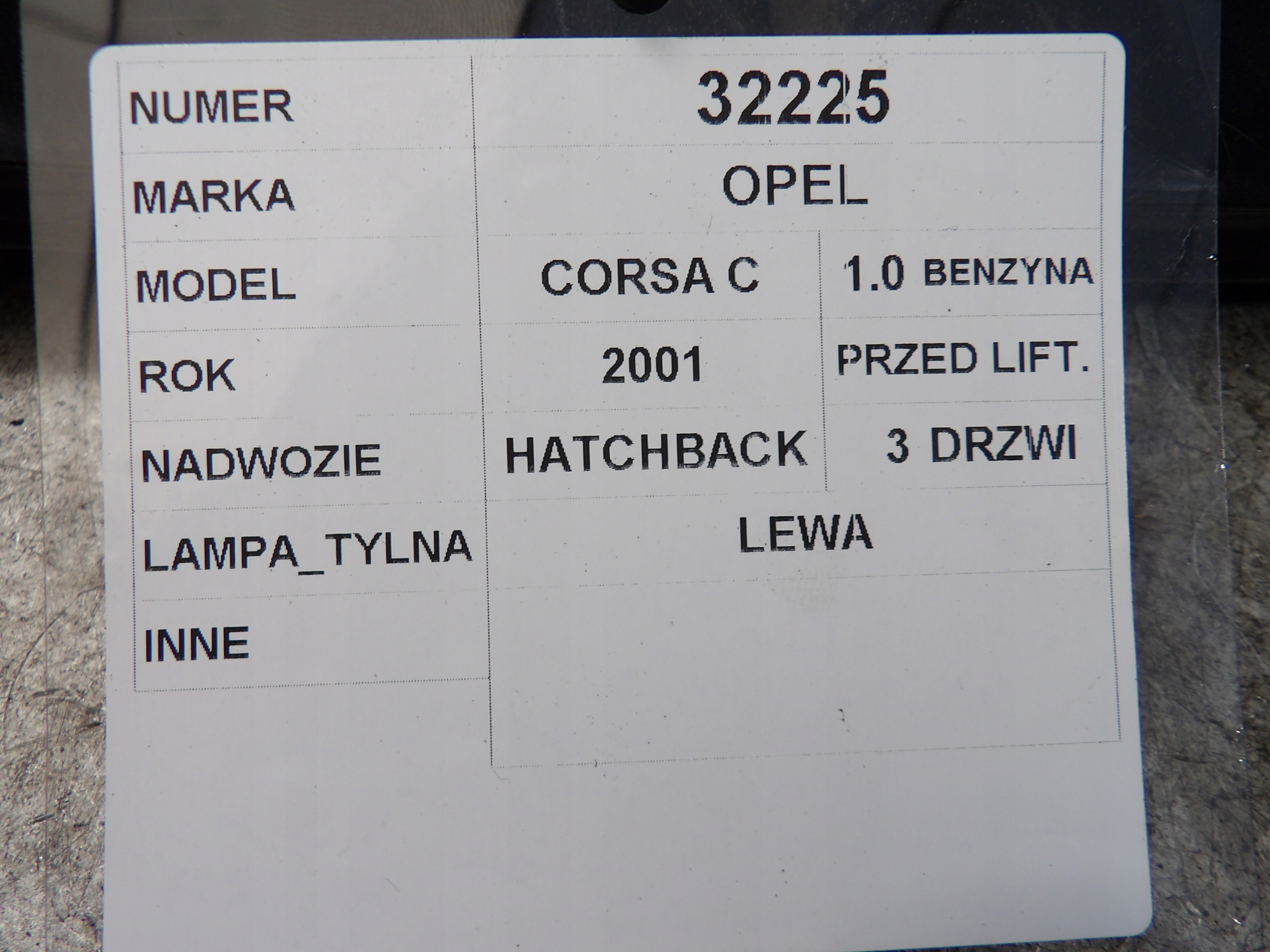Opel Corsa C light rear left 09114336 89302171