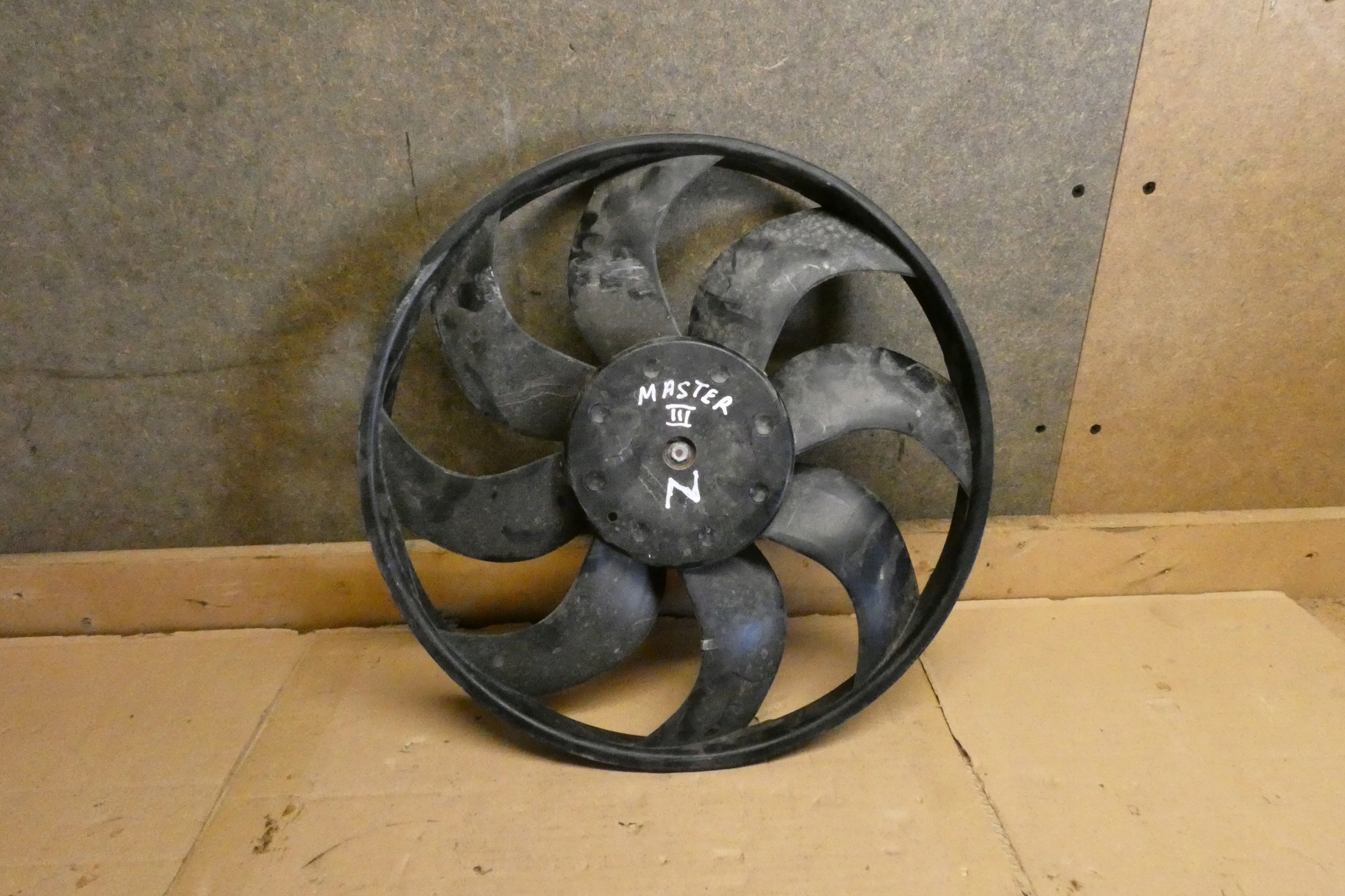 Renault Master III FL 2.3 ventilátor chladiče
