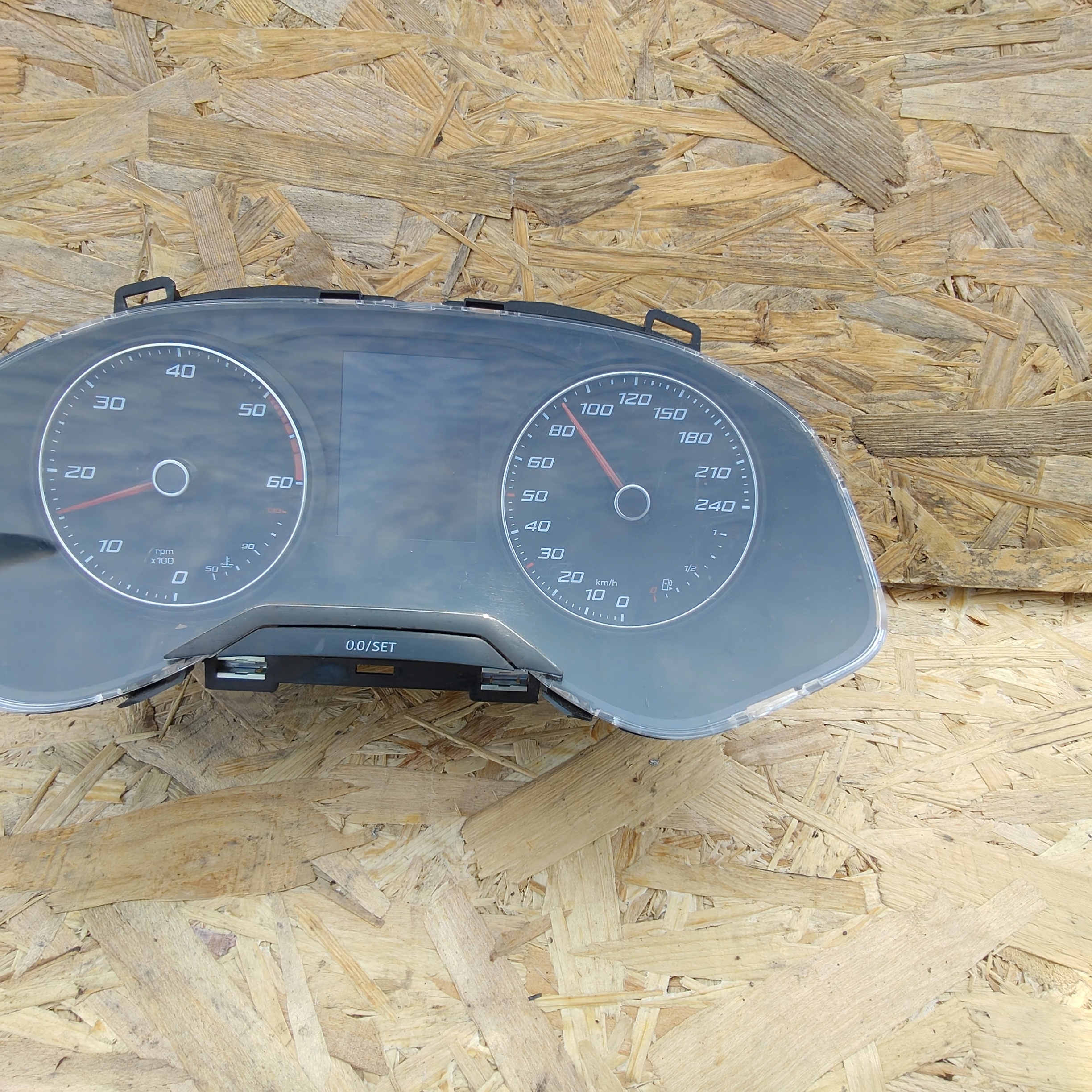 dials dials SEAT ARONA 6f0920741