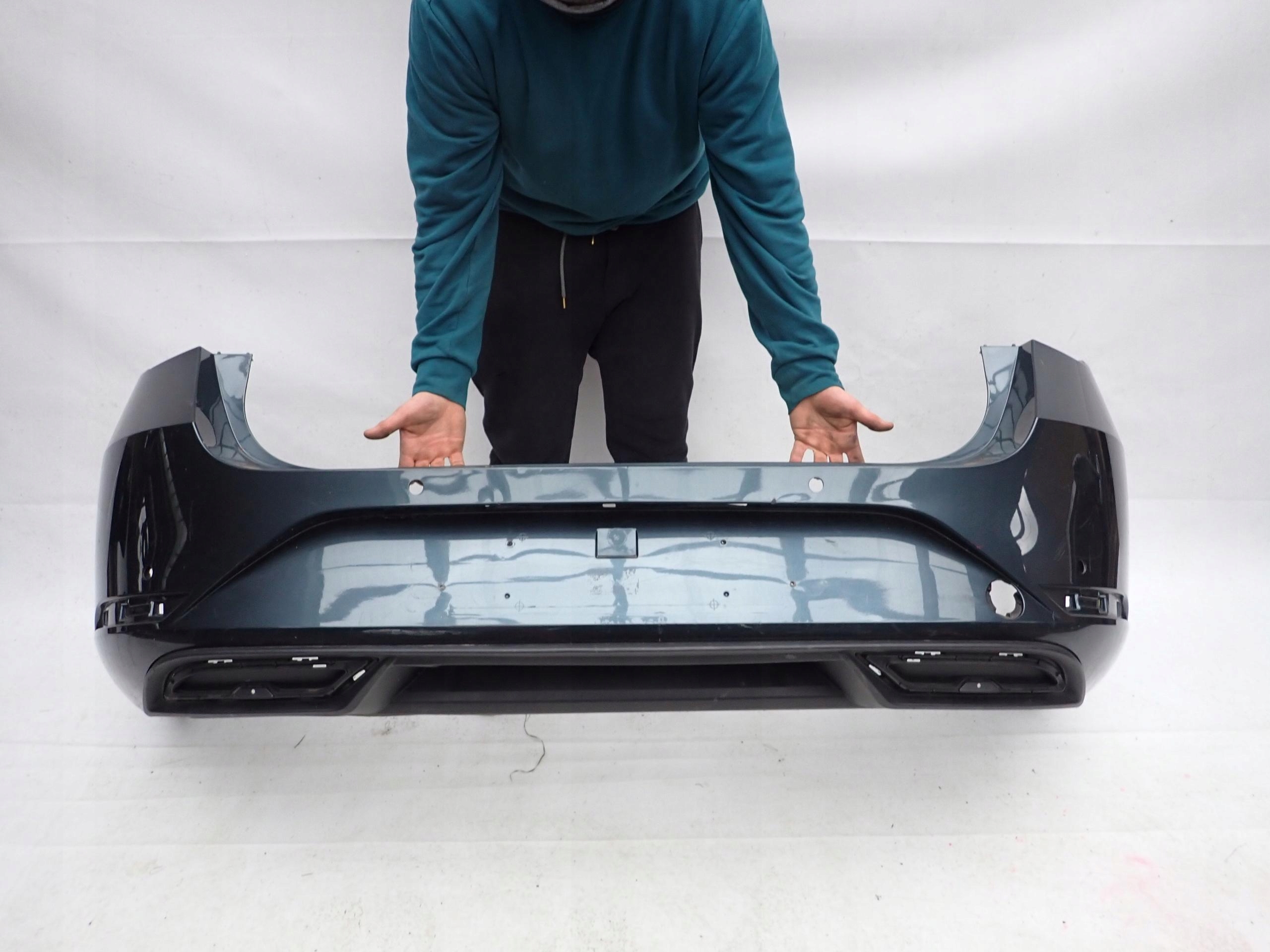 SEAT LEON IV KOMBI 20- bumper rear part rear 4PDC