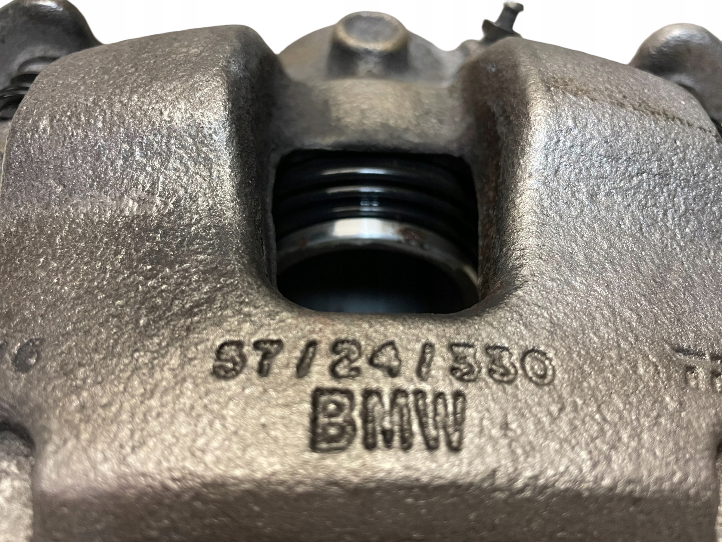 caliper brake front left 57/24/330 BMW X1 F48