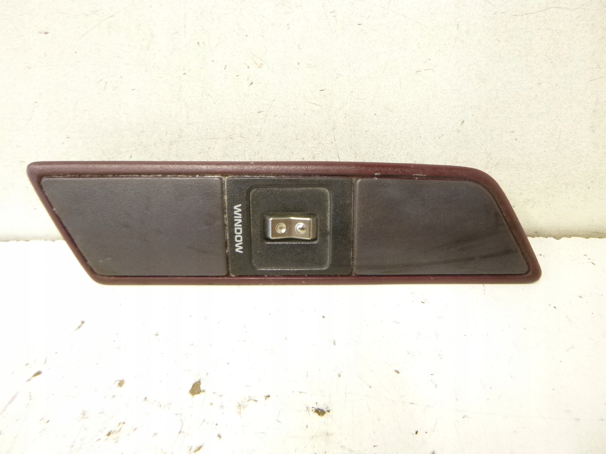 Bouton panel Vitre Chrysler Saratoga LeBaron 1991r.
