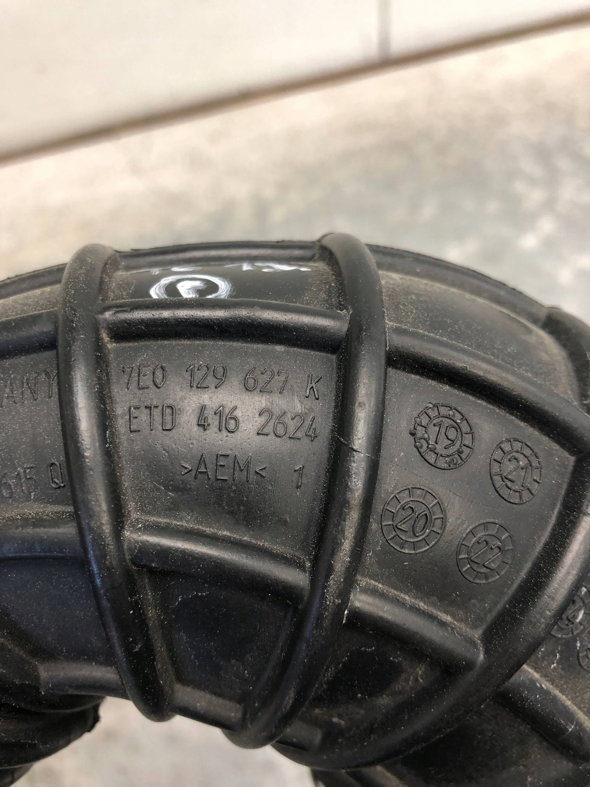 cijev prijenos interkulera VW T6 7E0129627K