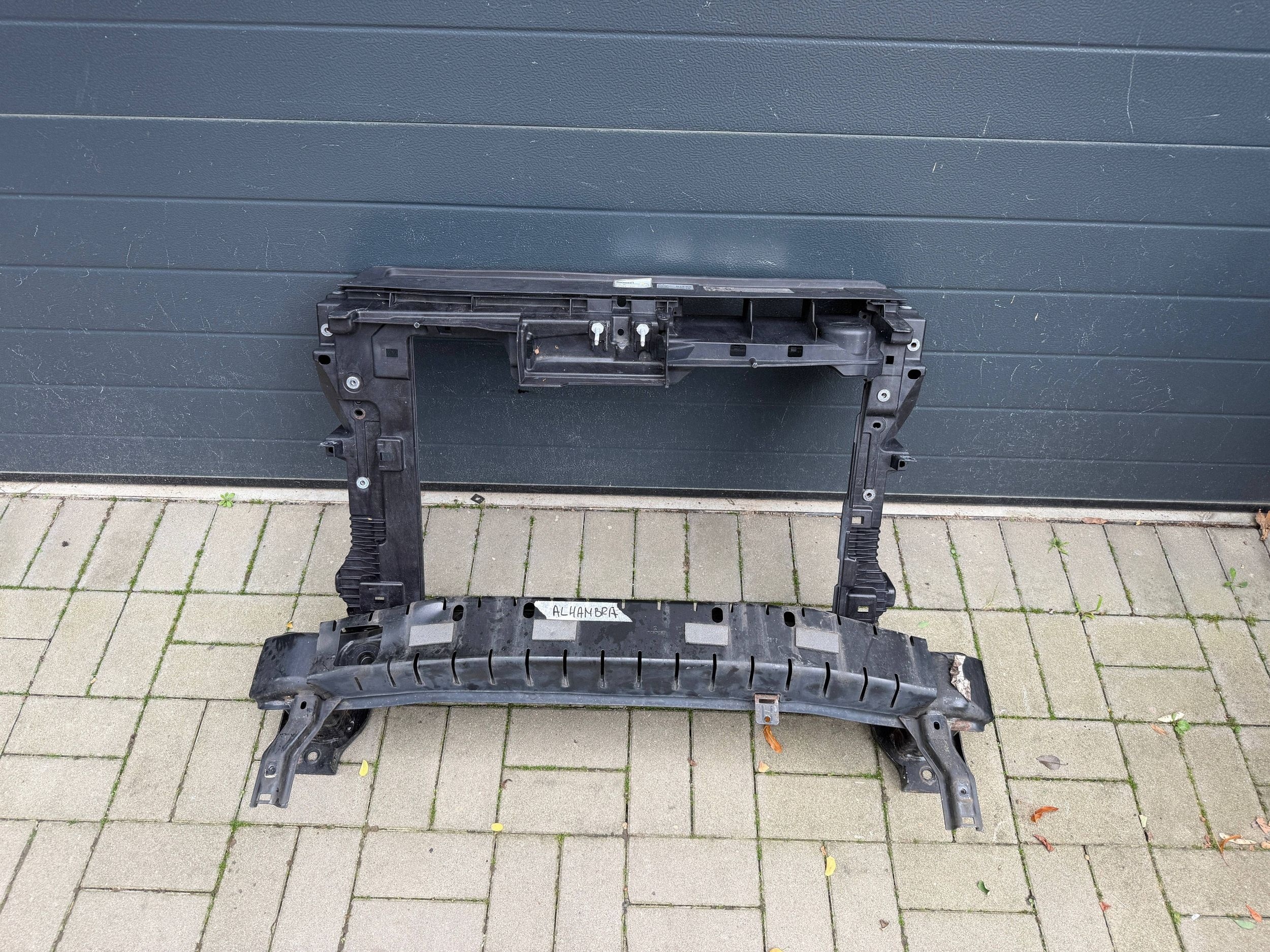 Vw Sharan 7N front body wall front sider iron komplet
