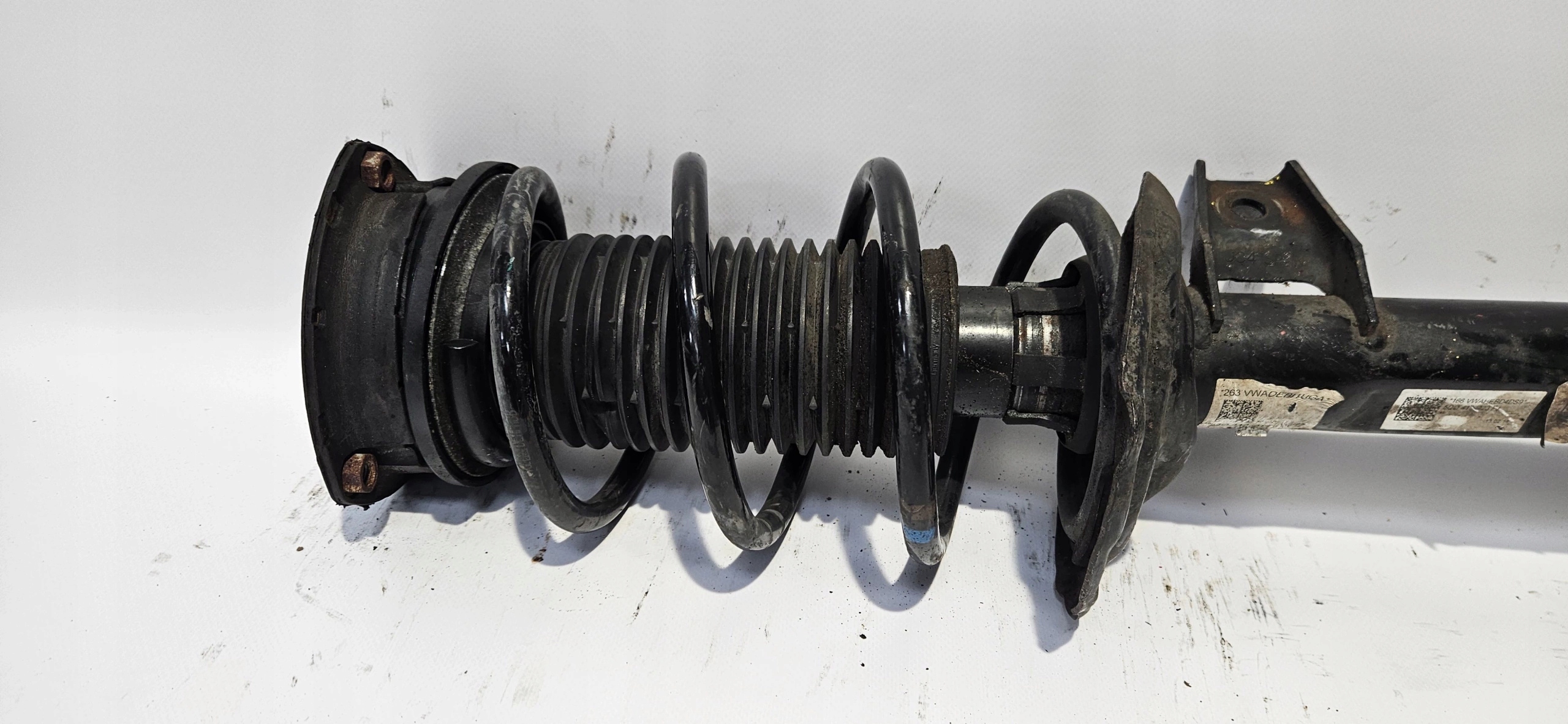 shock absorber left front GOLF VII OCTAVIA III LEON