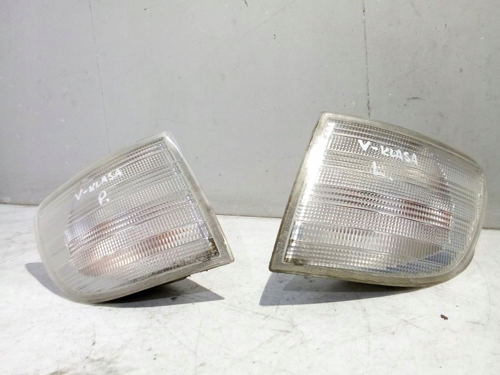 Mercedes V klasa W638 kierunkowskazy