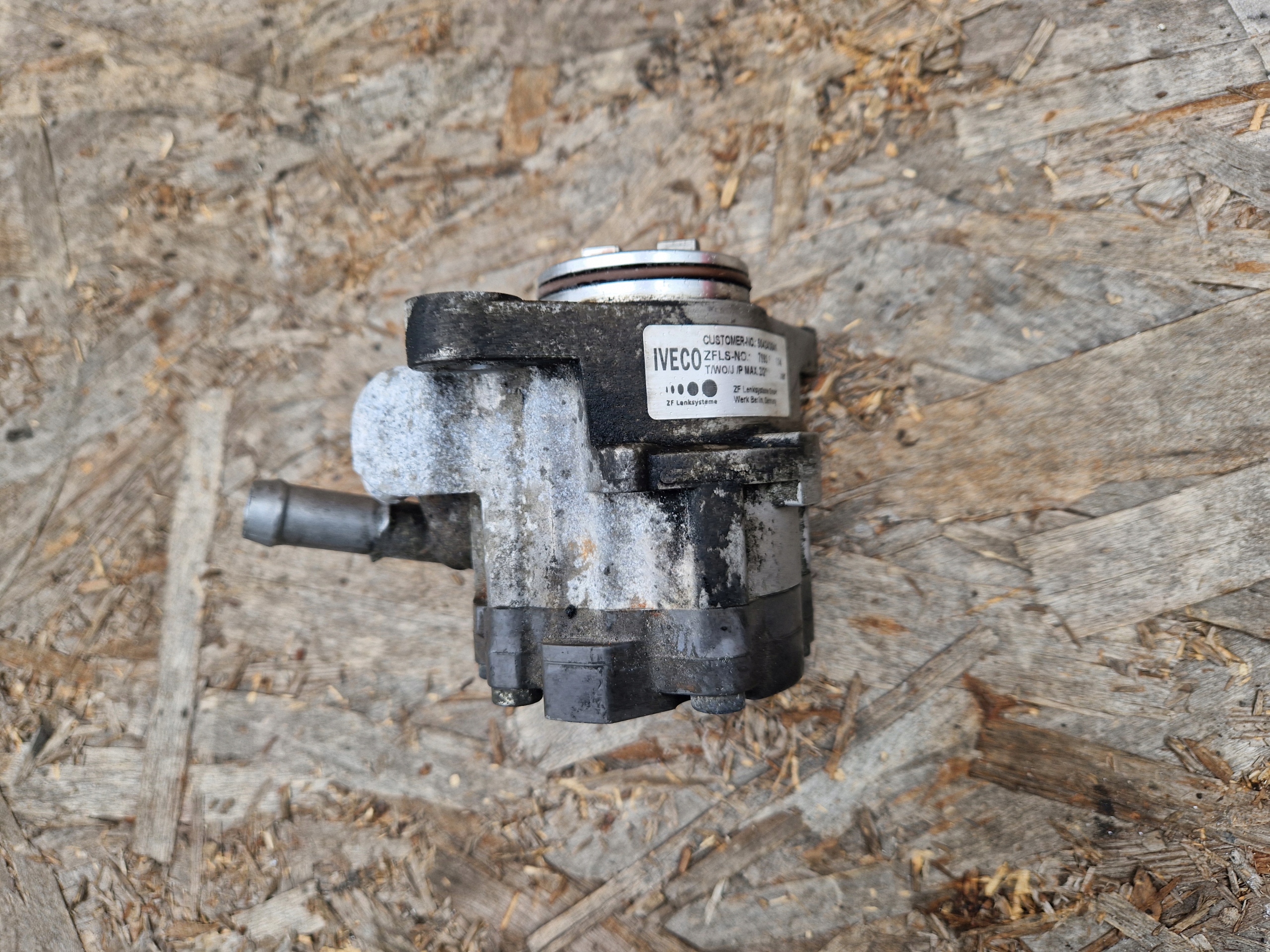 servo pump FIAT DUCATO IVECO DAILY 504243641