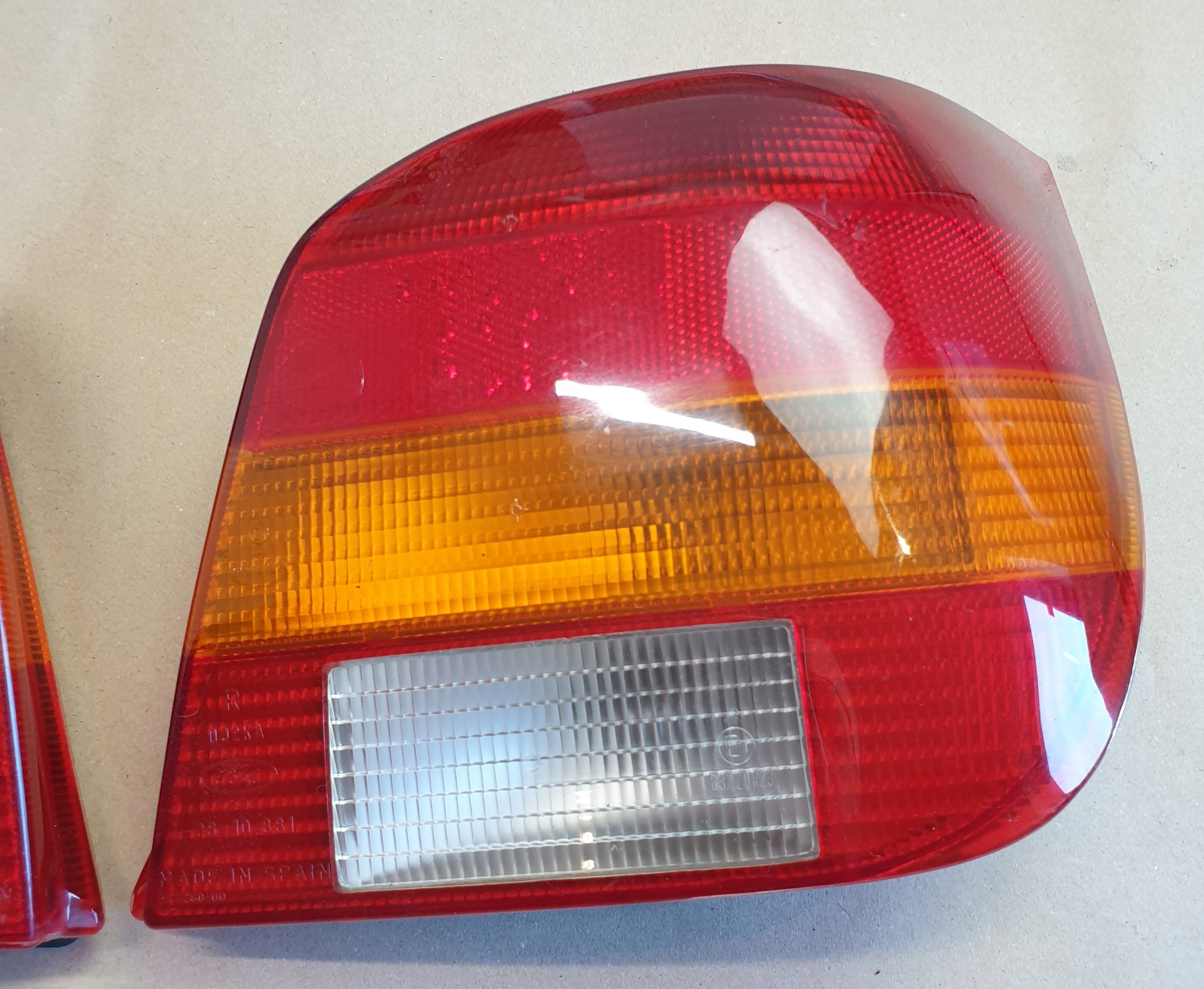 light left right rear part FORD FIESTA III MK3 OE EU