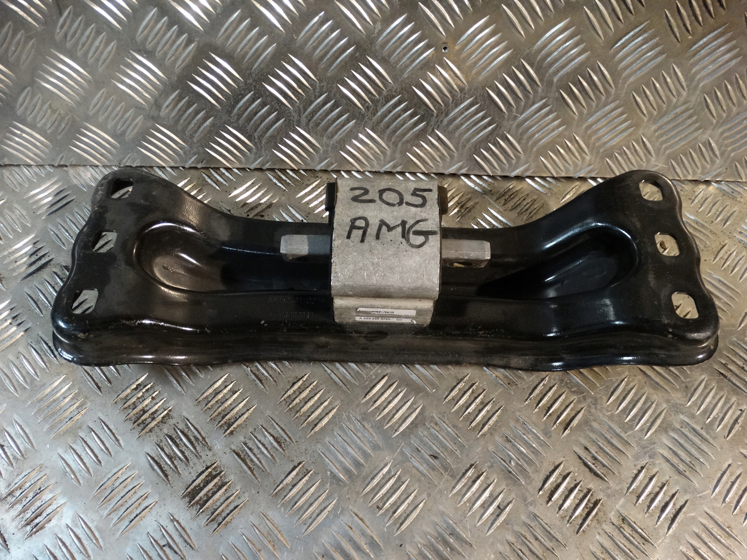 holder gearbox mount MERCEDES C63 1 9