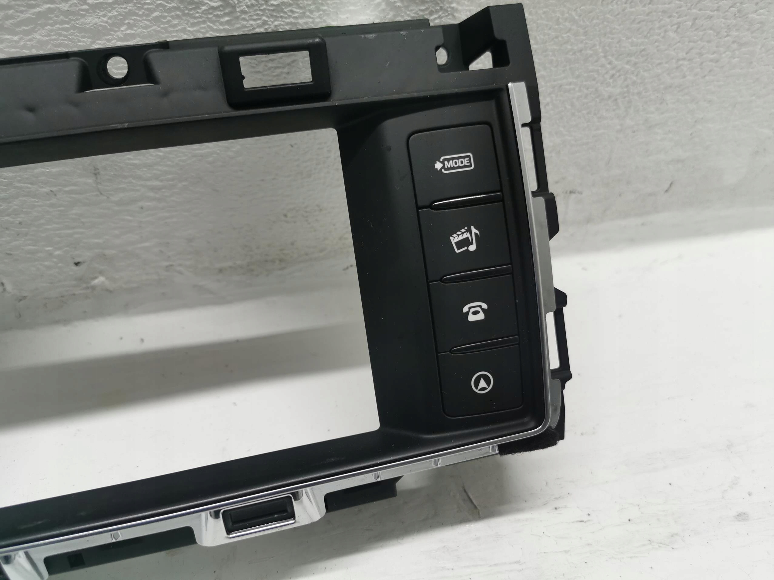 frame PANEL RADIA JAGUAR XF X260 GX63-19F211-PB