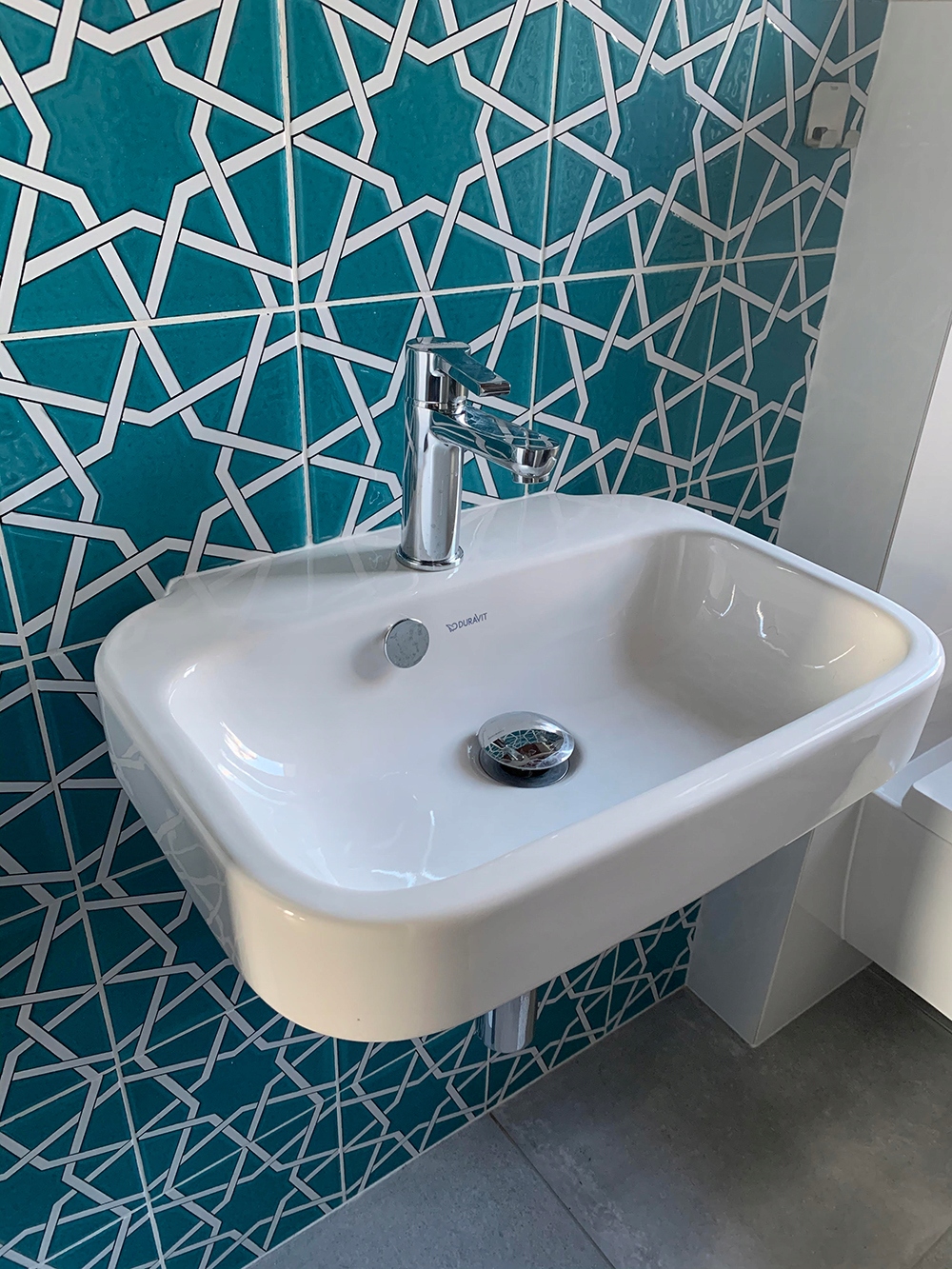 Ceramiczne płytki niebieskie błękit 20x20 - Berna Grubość 6 mm