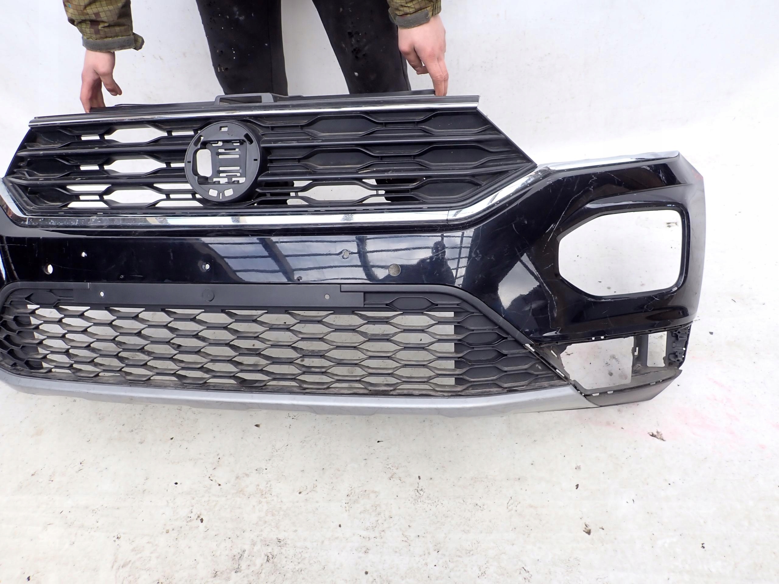 VW T-ROC 2GA 17- bumper front front PDC