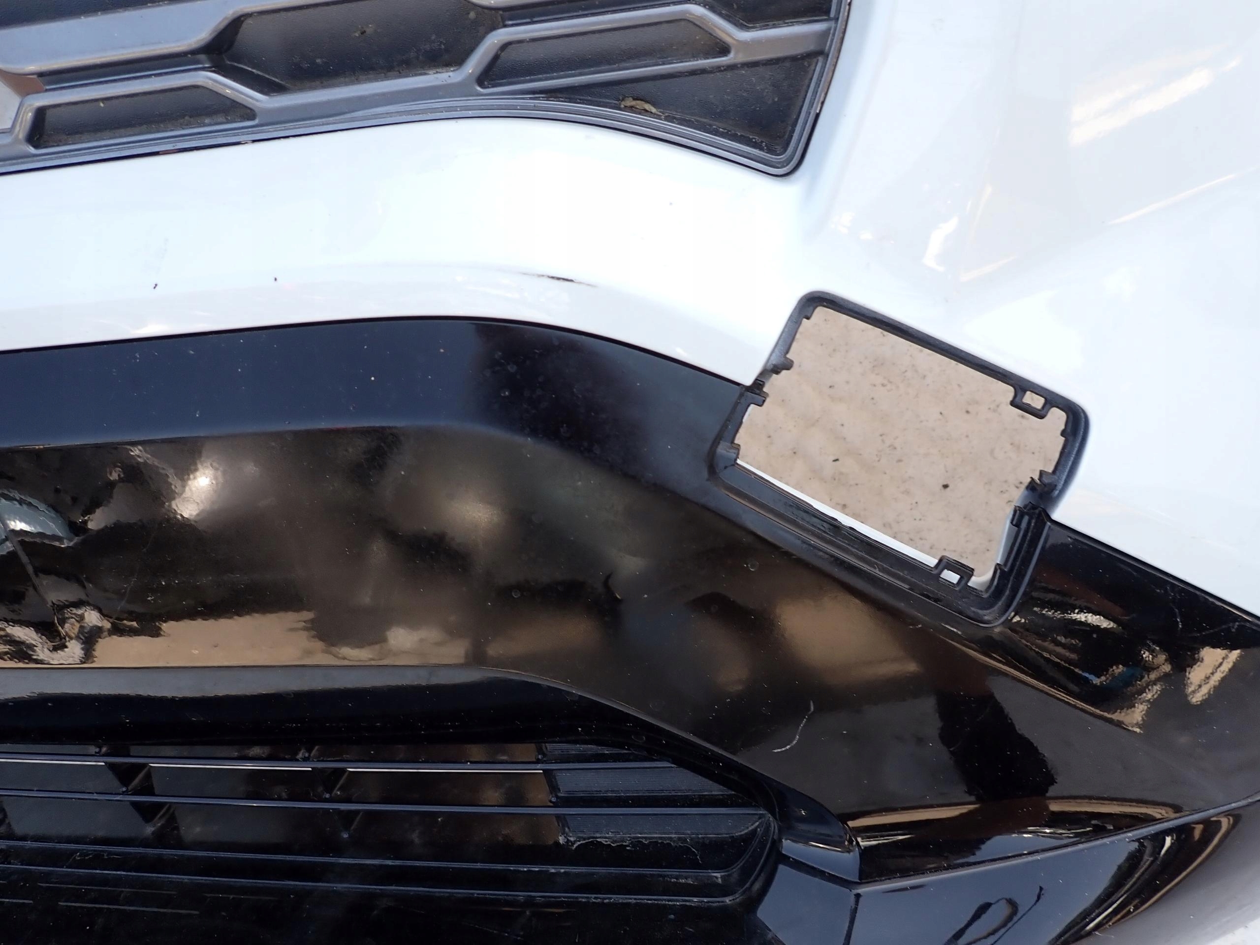 TOYOTA RAV4 V 19- bumper front front PDC SPR