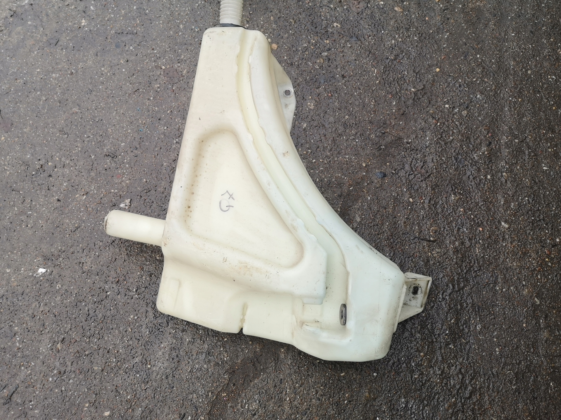 AUDI Q7 3.0 Behälter des Gasses Spritzdüse 4L0955453