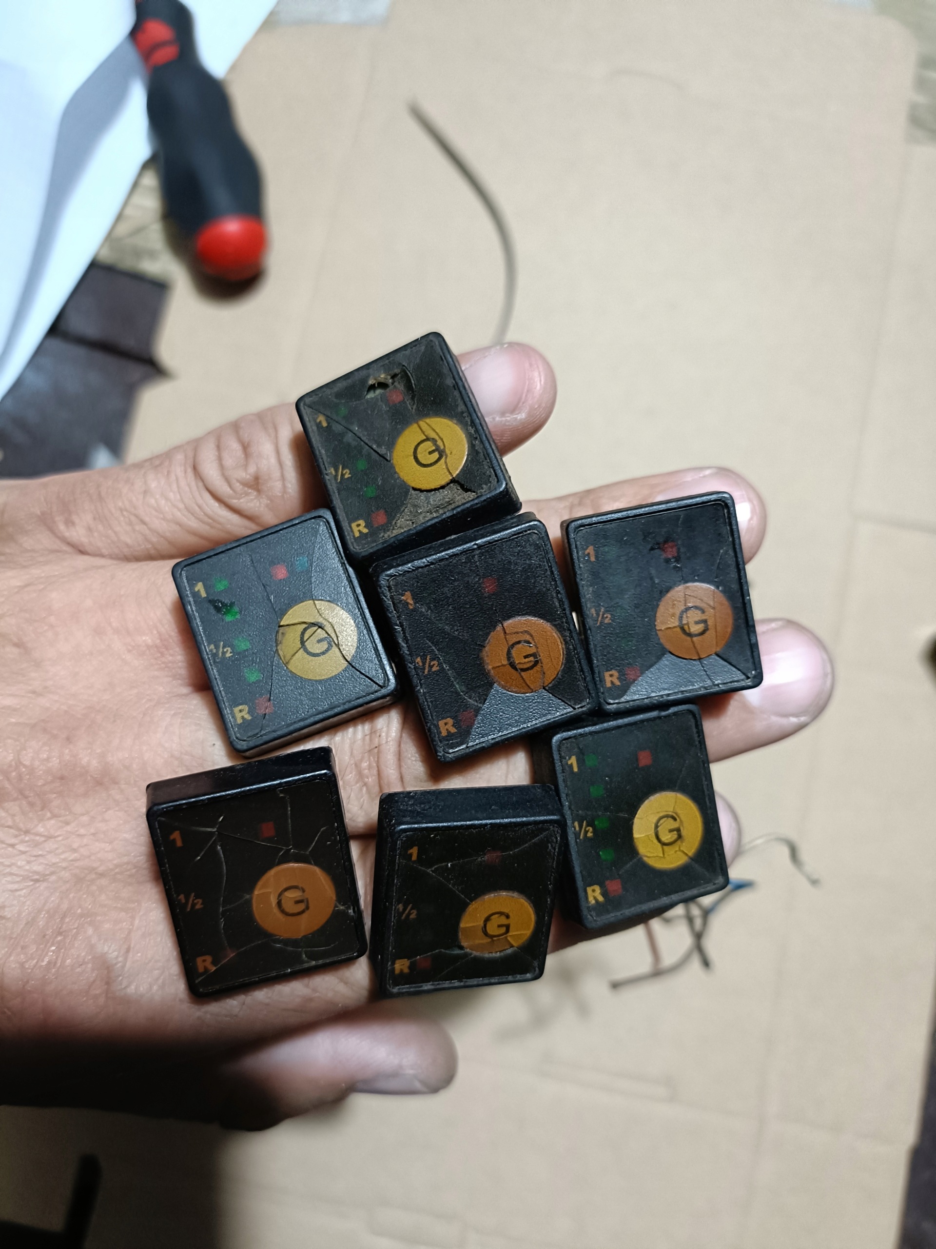 Centralka Bouton Diego 5 Pin