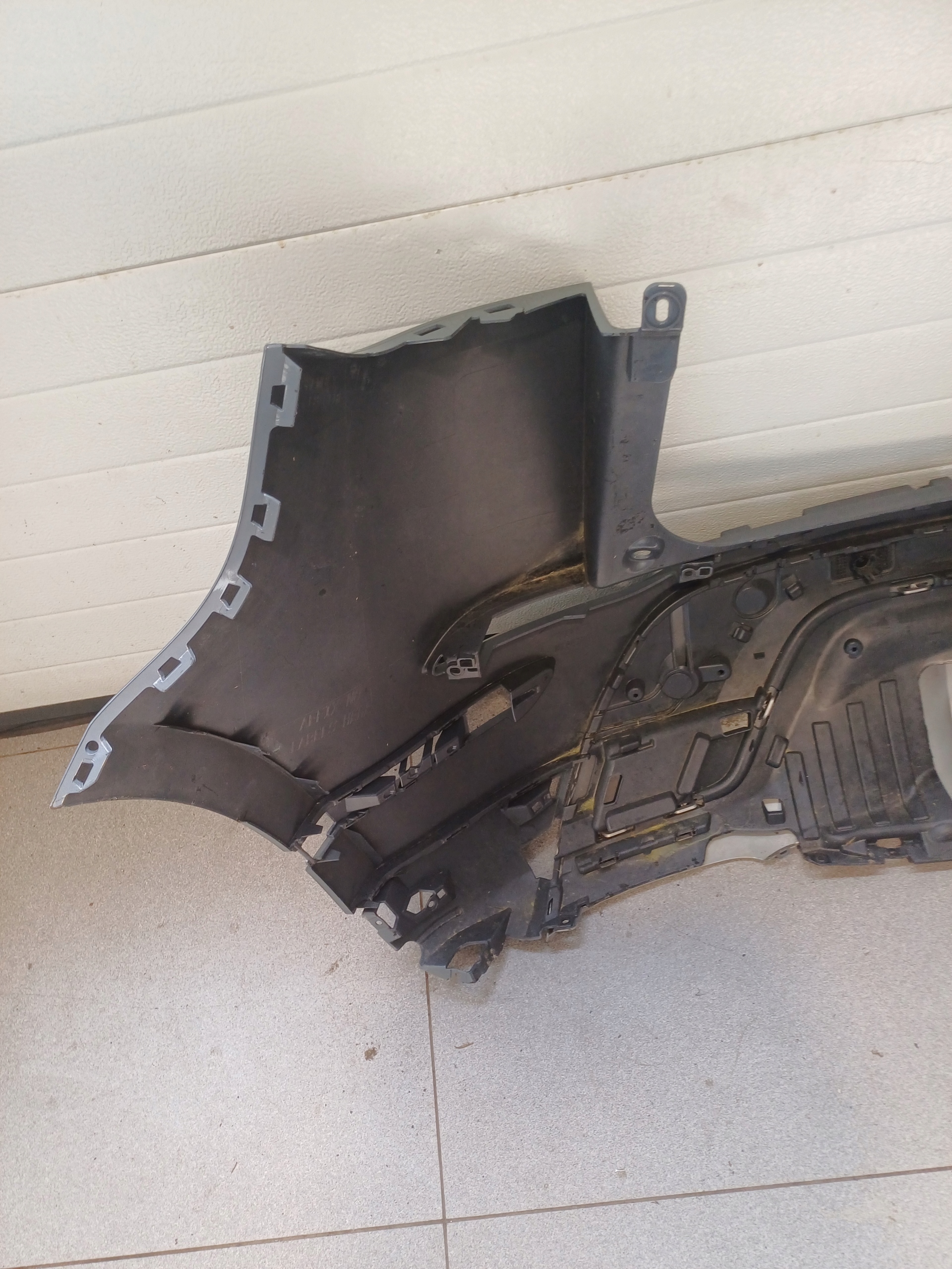 bumper rear part rear RANGE ROVER EVOQUE 2 II L551 2 X PDC K8D2-17D781-AAW