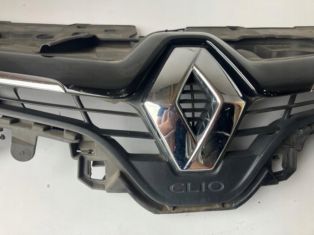 maska EMBLEMAT Znak CHROMY CLIO IV PRZEDLIFT #6