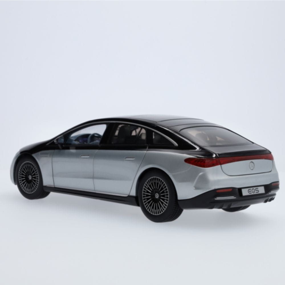 MODELIK MERCEDES-AMG EQS V297 SEDAN Z OŚWIETLENIEM B66960575 Stan opakowania oryginalne